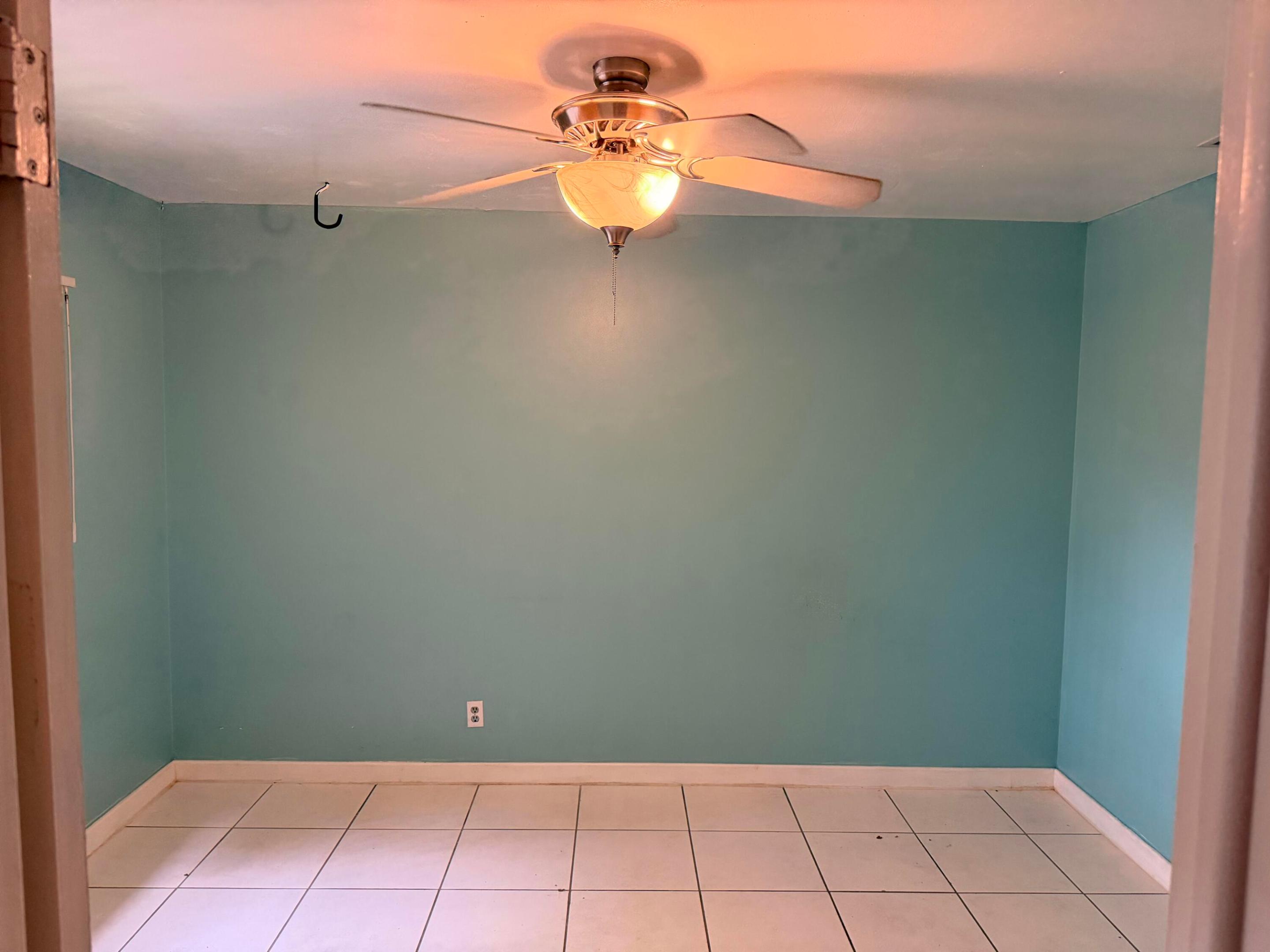 6082 Wauconda Way E Property Photo 25