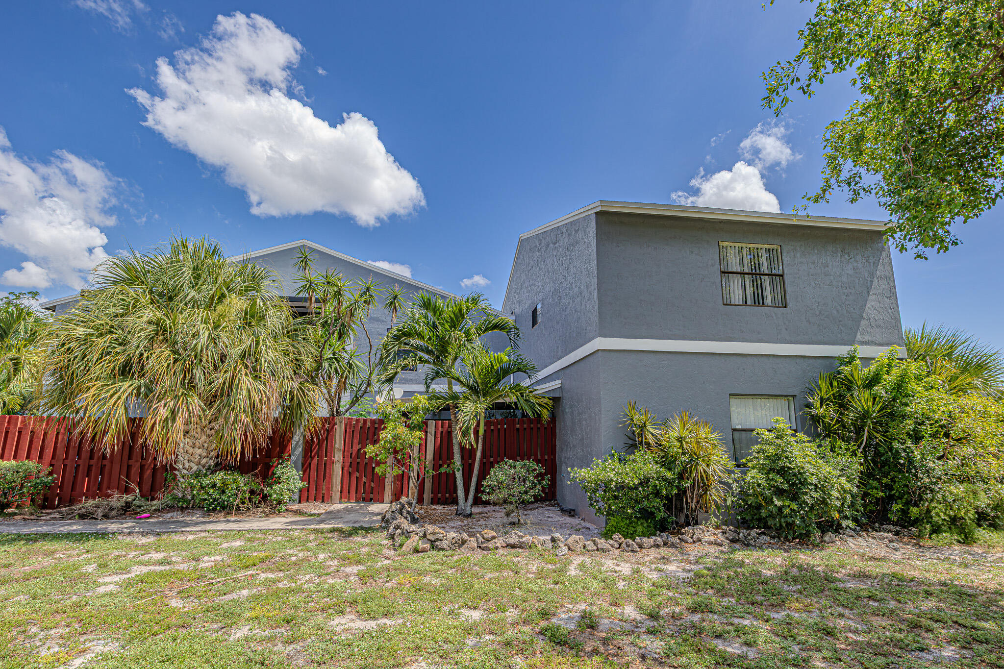 7 Crossings Circle C Property Photo 2
