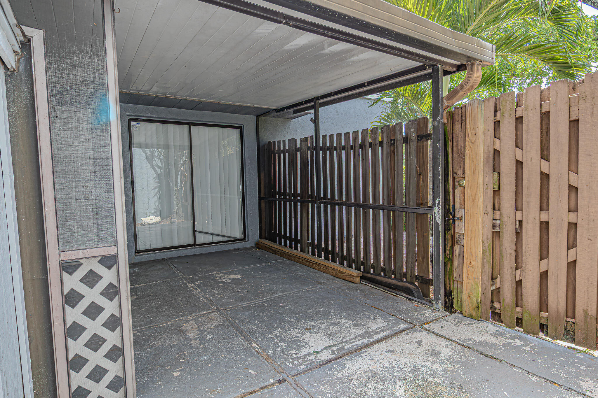 7 Crossings Circle C Property Photo 4