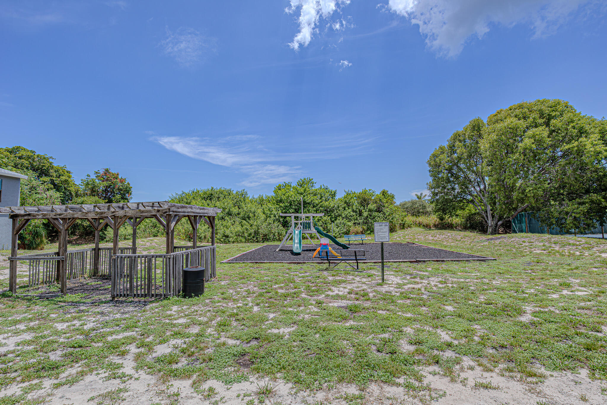 7 Crossings Circle C Property Photo 22