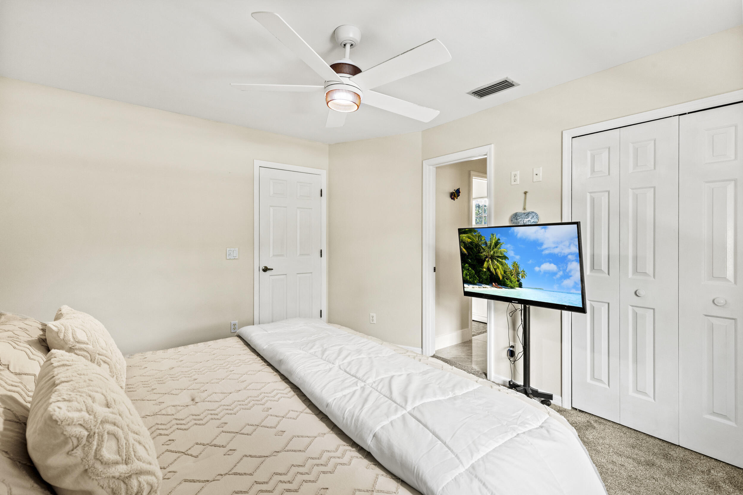1402 Sw Bent Pine Cove Property Photo 46