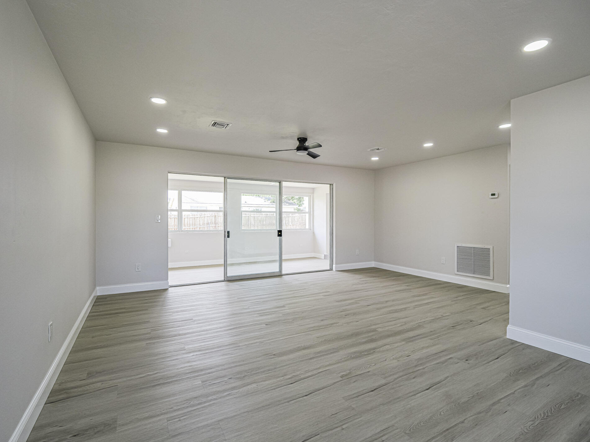 375 Manly Avenue Property Photo 4