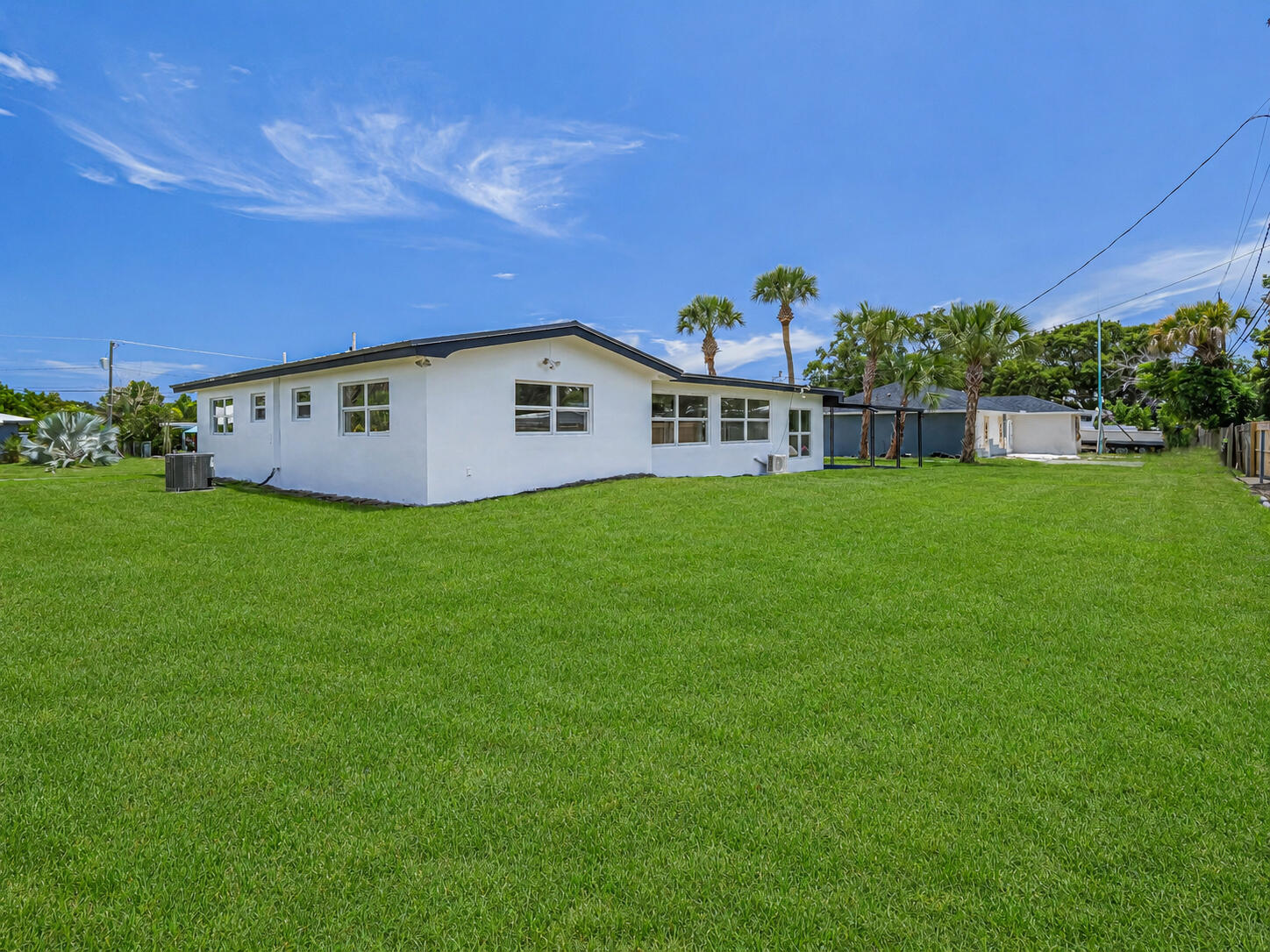 375 Manly Avenue Property Photo 31