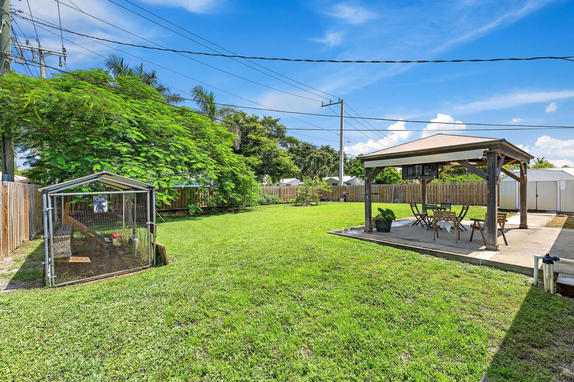 1 Windsor Road W Property Photo 20