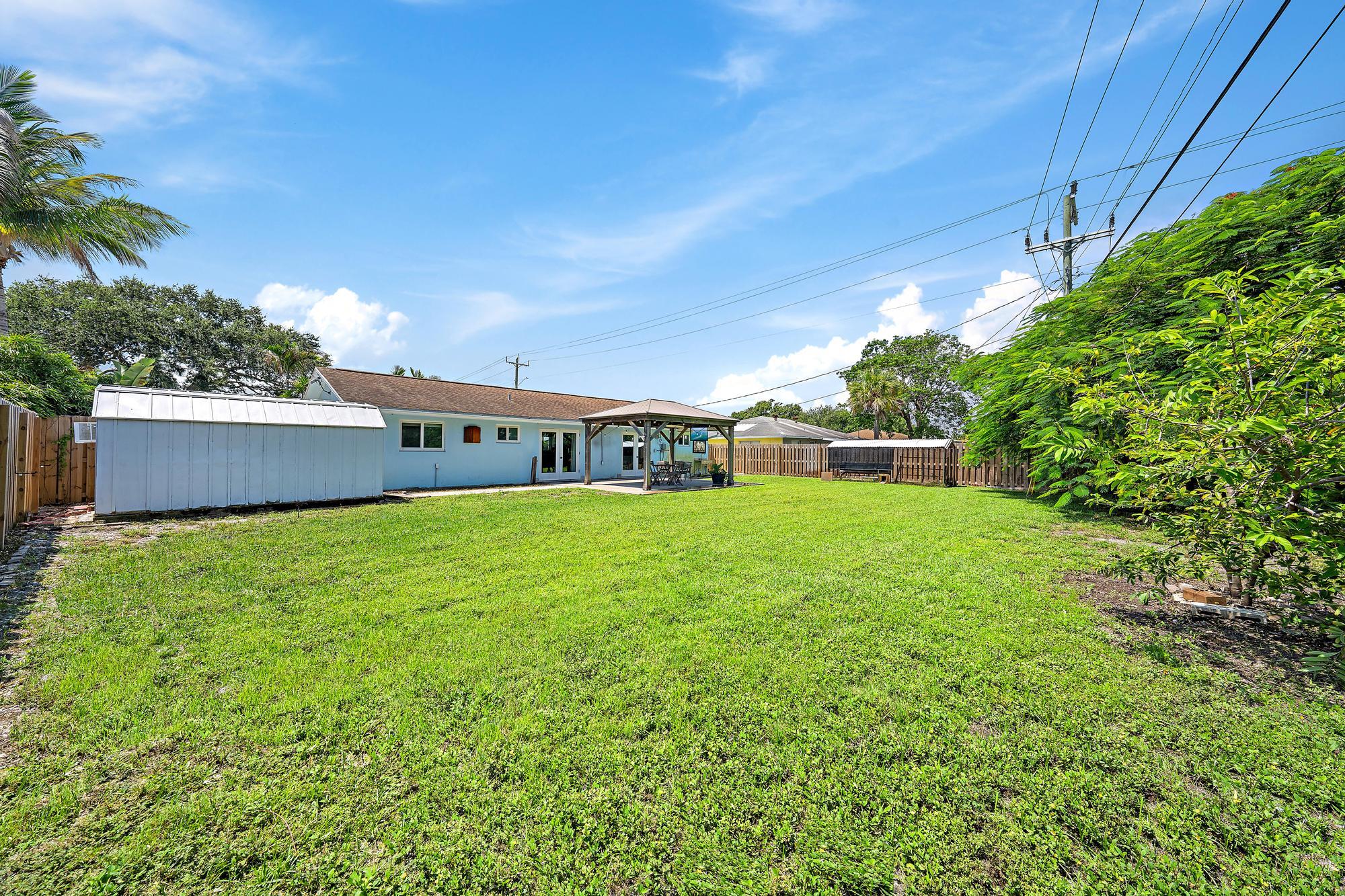 1 Windsor Road W Property Photo 21
