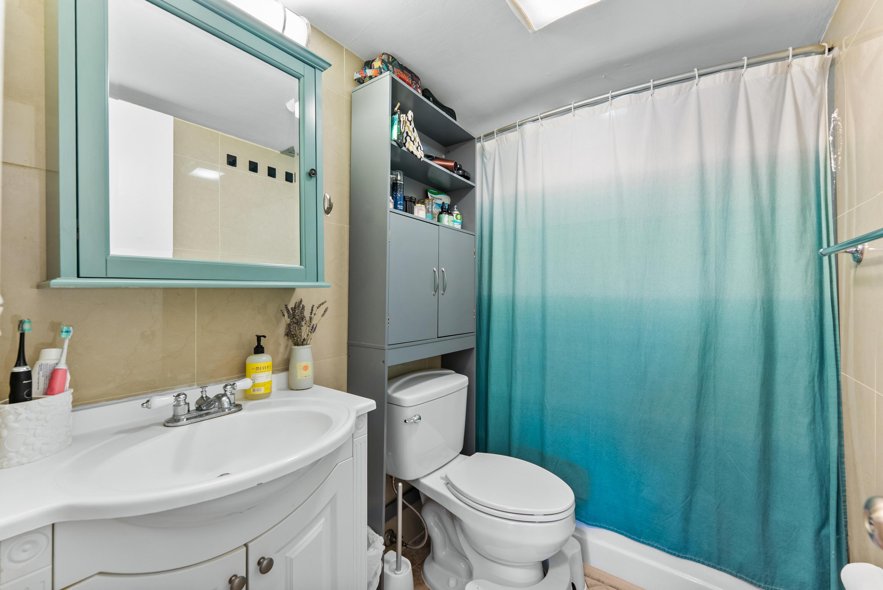 8410 W Sample Road 110 Property Photo 20