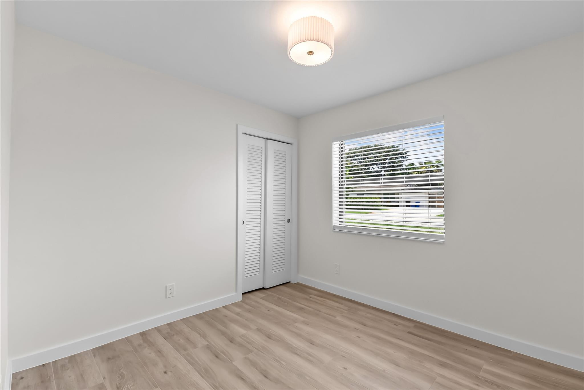 908 Lighthouse Drive Property Photo 7