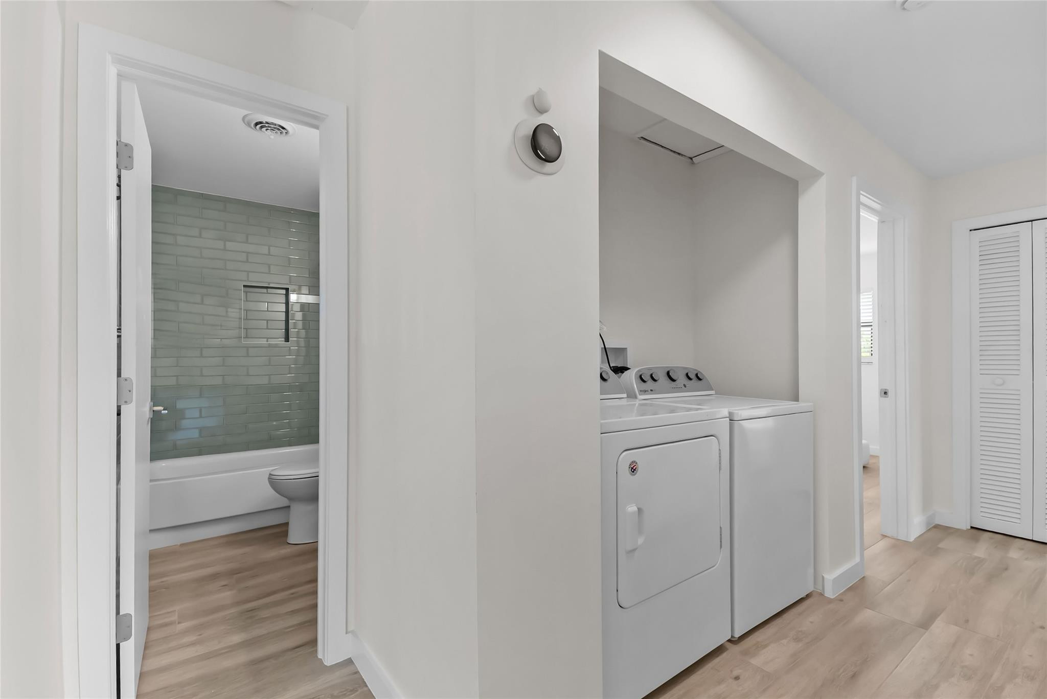 908 Lighthouse Drive Property Photo 14