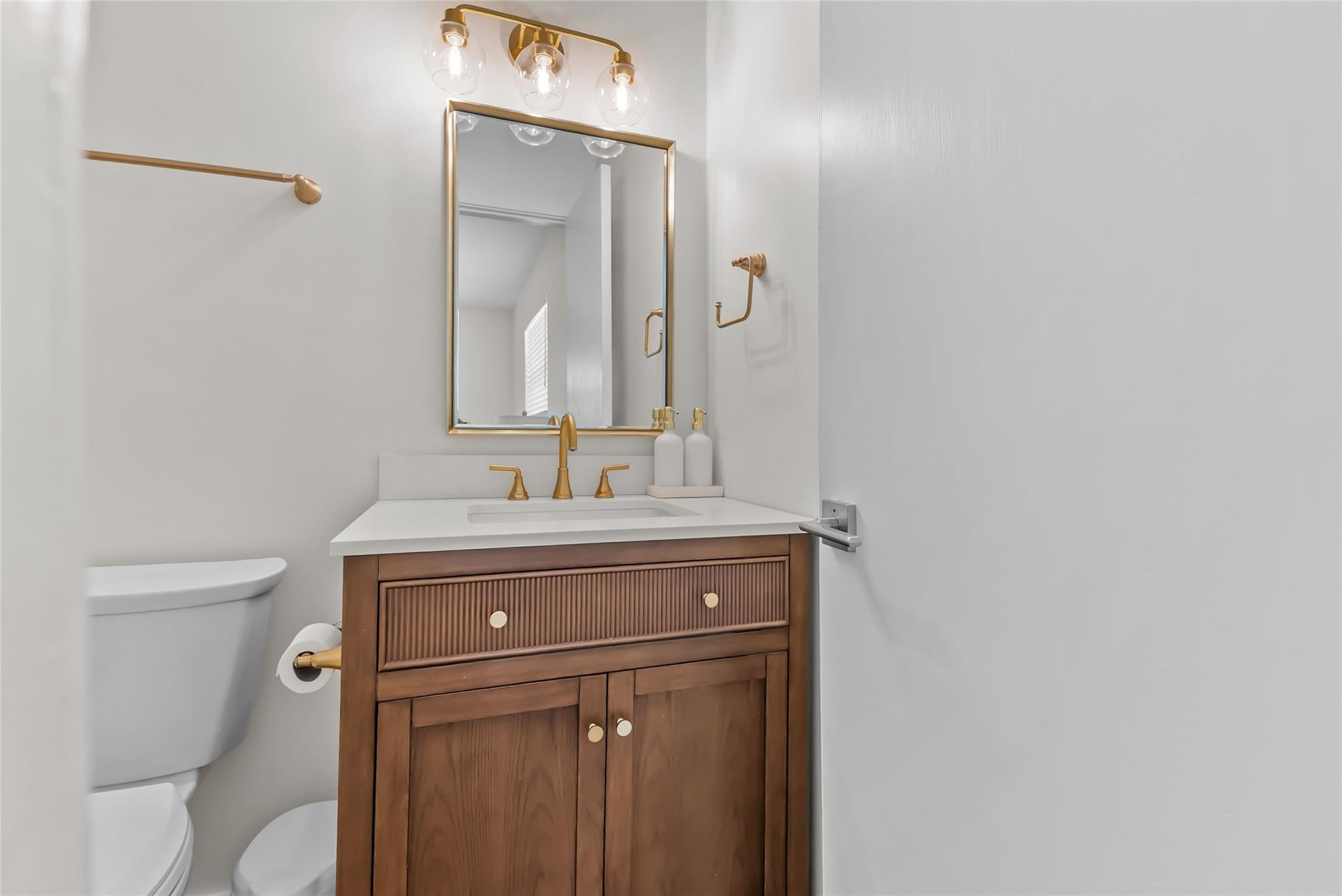 908 Lighthouse Drive Property Photo 20