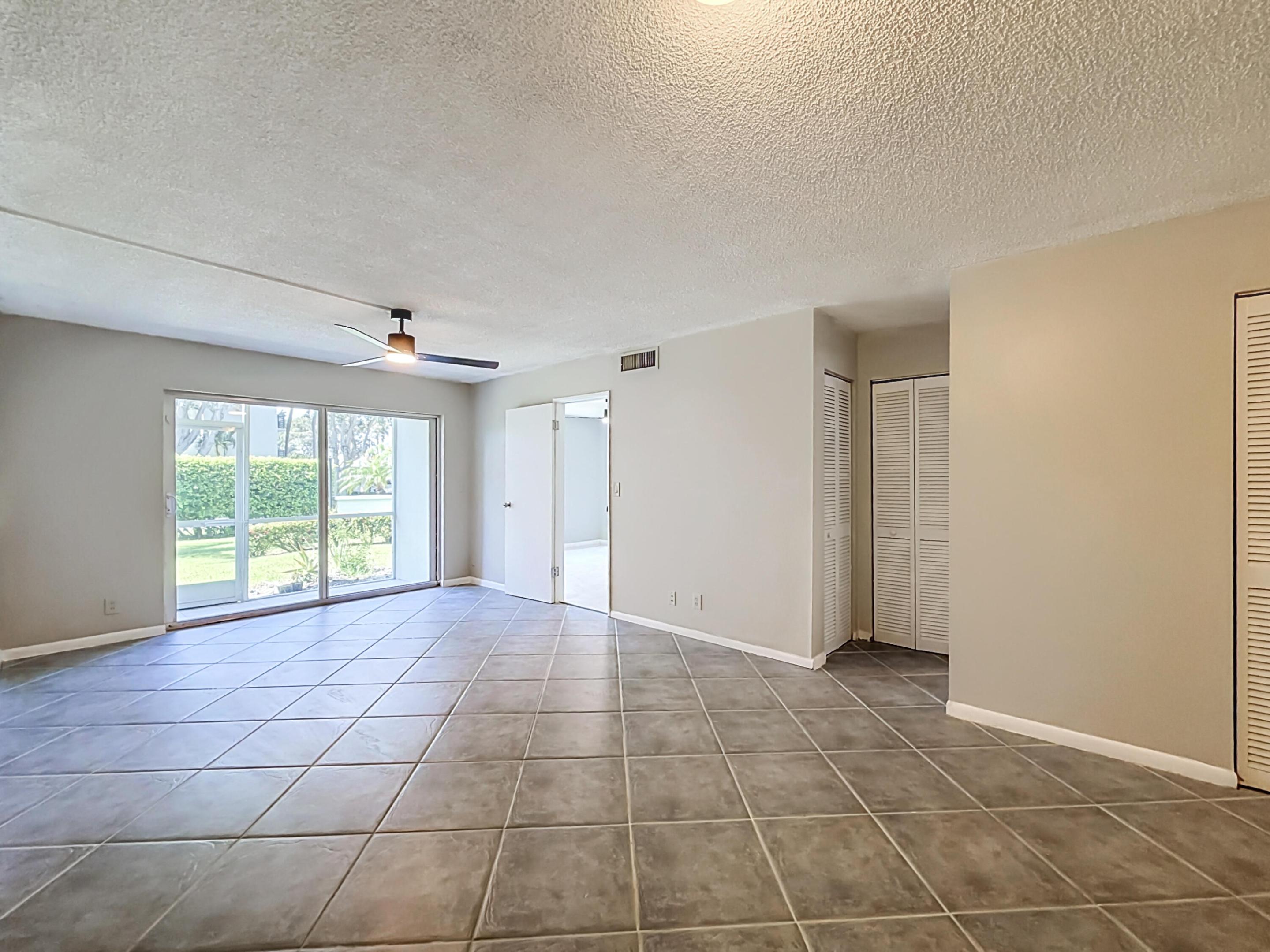 207 Tropic Isle Drive 1130 Property Photo 6