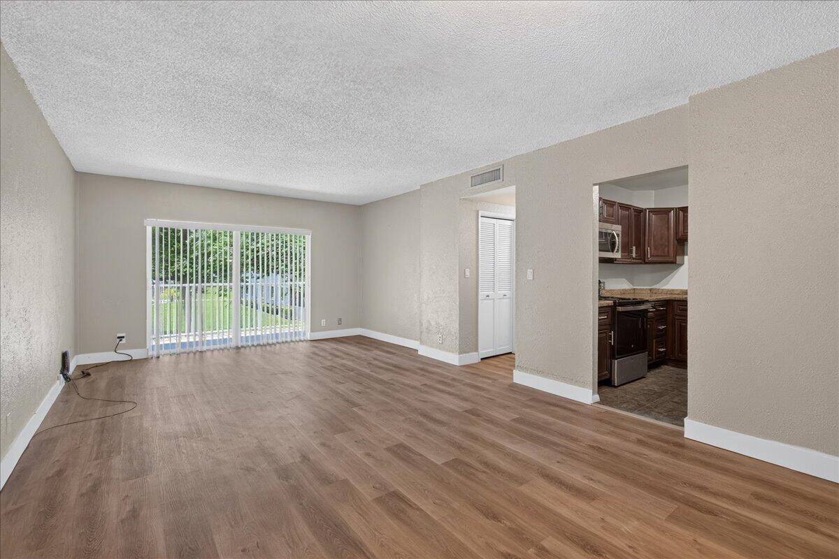 4200 Hillcrest Drive 217 Property Photo 11