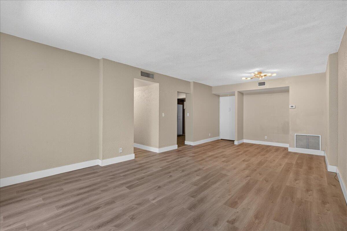 4200 Hillcrest Drive 217 Property Photo 15
