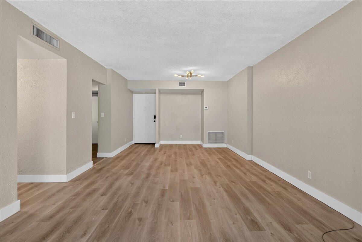 4200 Hillcrest Drive 217 Property Photo 17