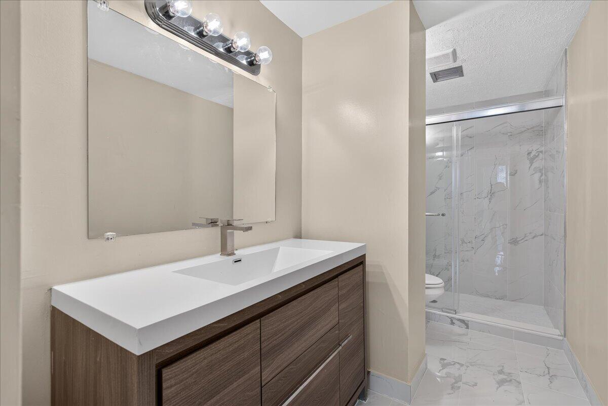 4200 Hillcrest Drive 217 Property Photo 28