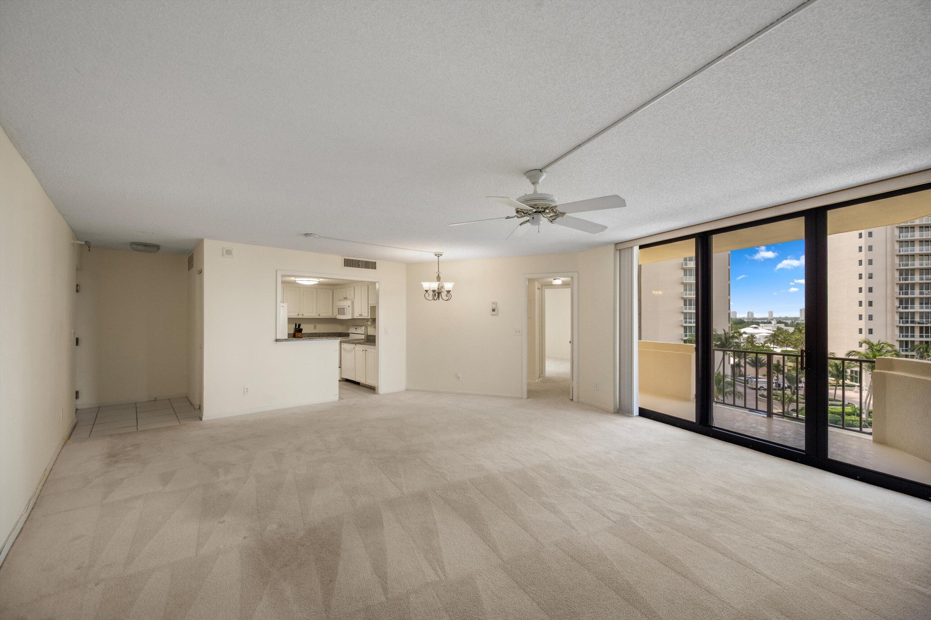 2800 N Ocean Drive A-8b Property Photo 3