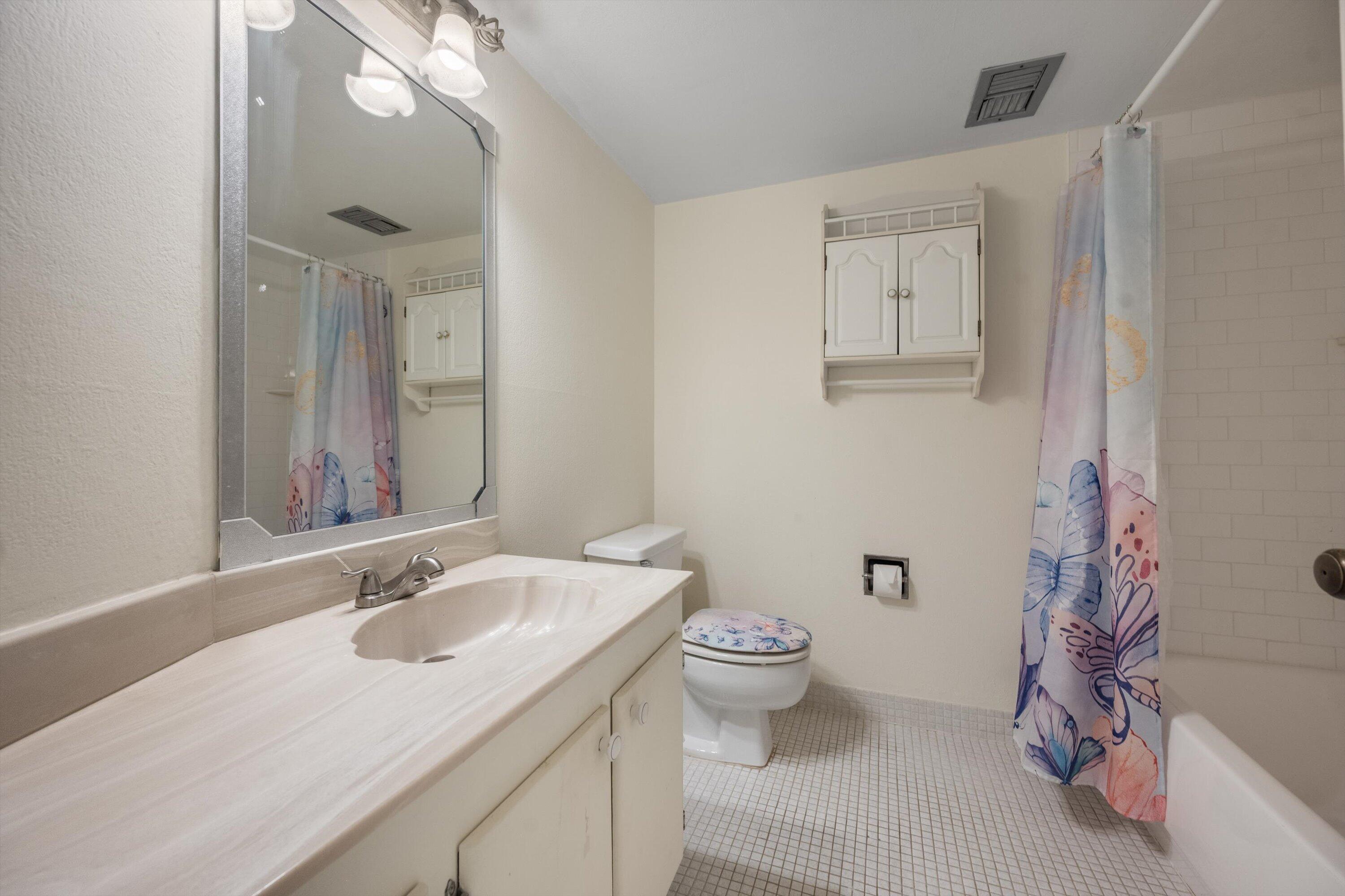2800 N Ocean Drive A-8b Property Photo 21