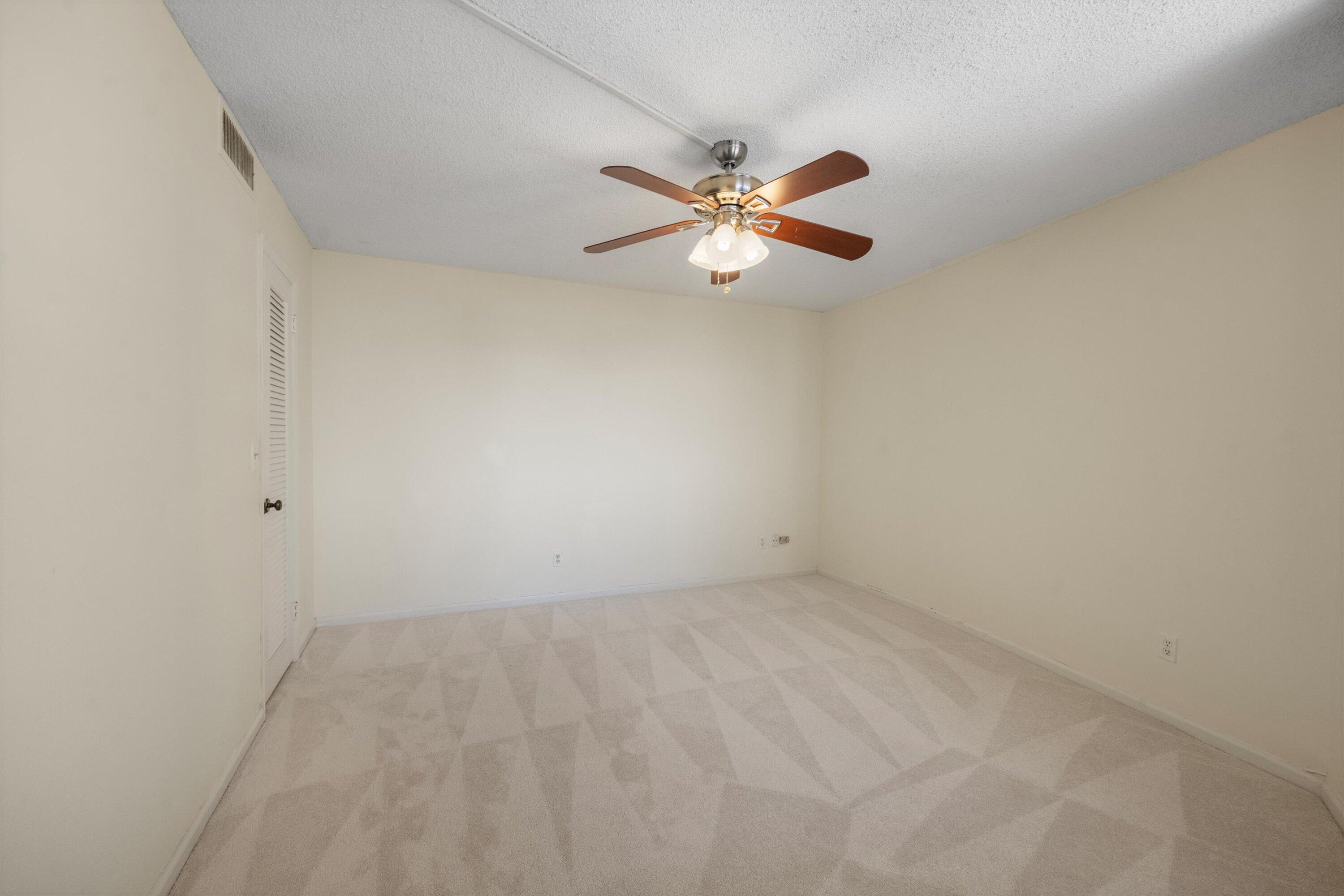 2800 N Ocean Drive A-8b Property Photo 23