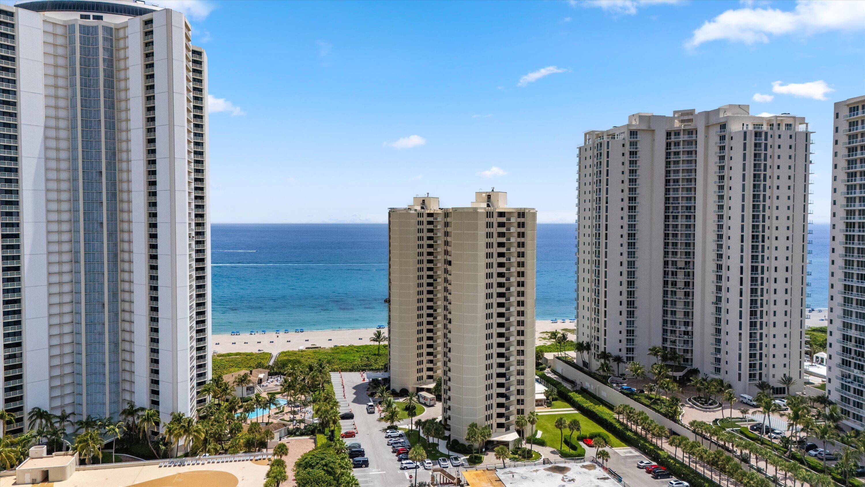 2800 N Ocean Drive A-8b Property Photo 33