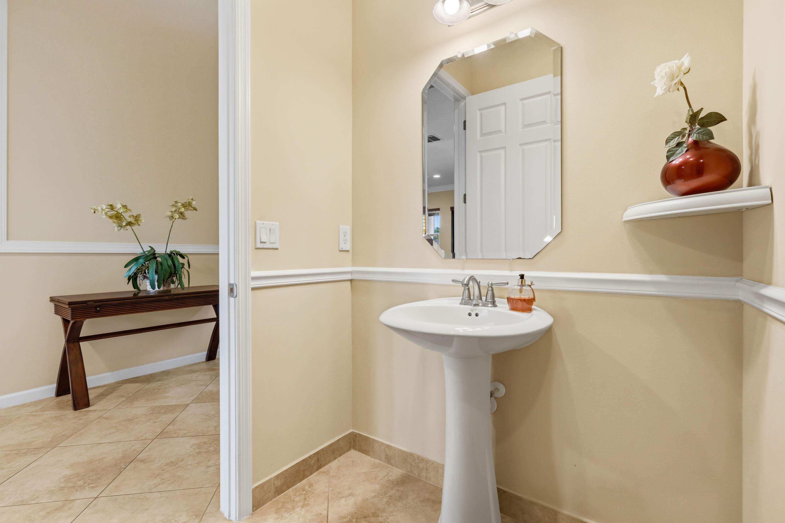 2946 Payson Way Property Photo 32