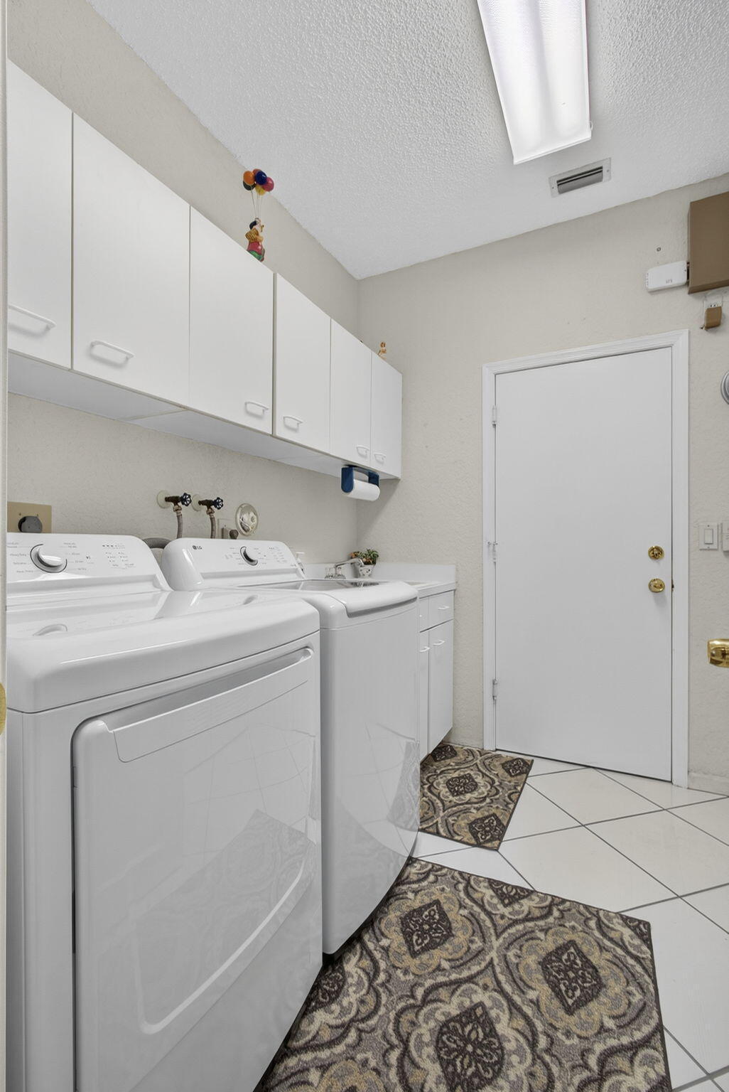 4912 Exeter Estate Lane Property Photo 46