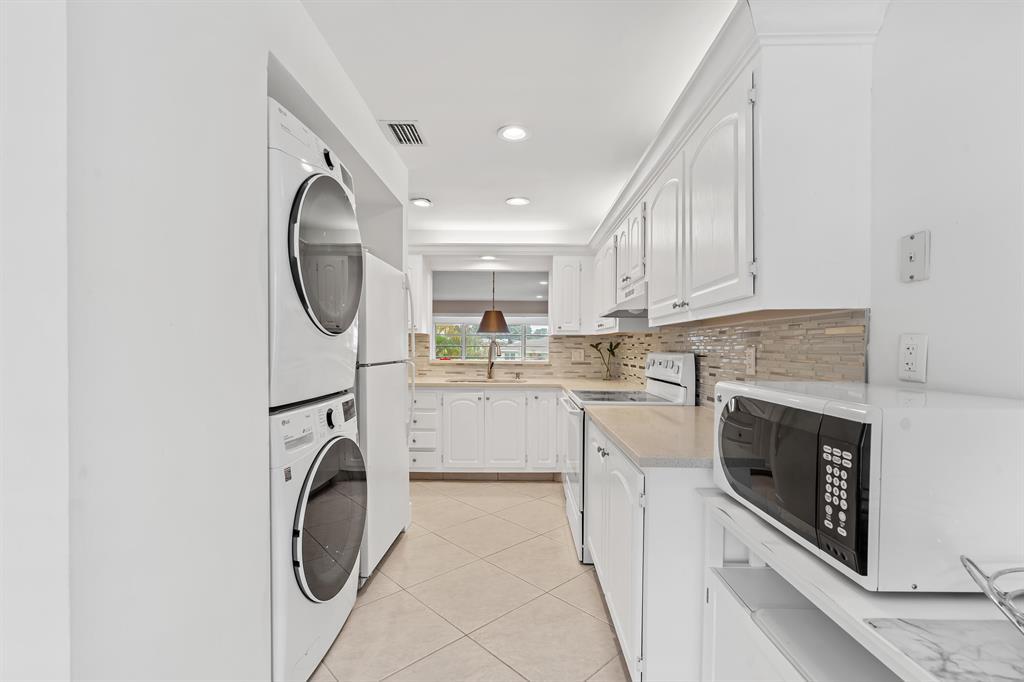 5656 Via Delray Boulevard B Property Photo 5