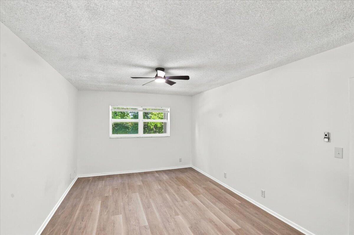 1050 Country Club Drive 306 Property Photo 23