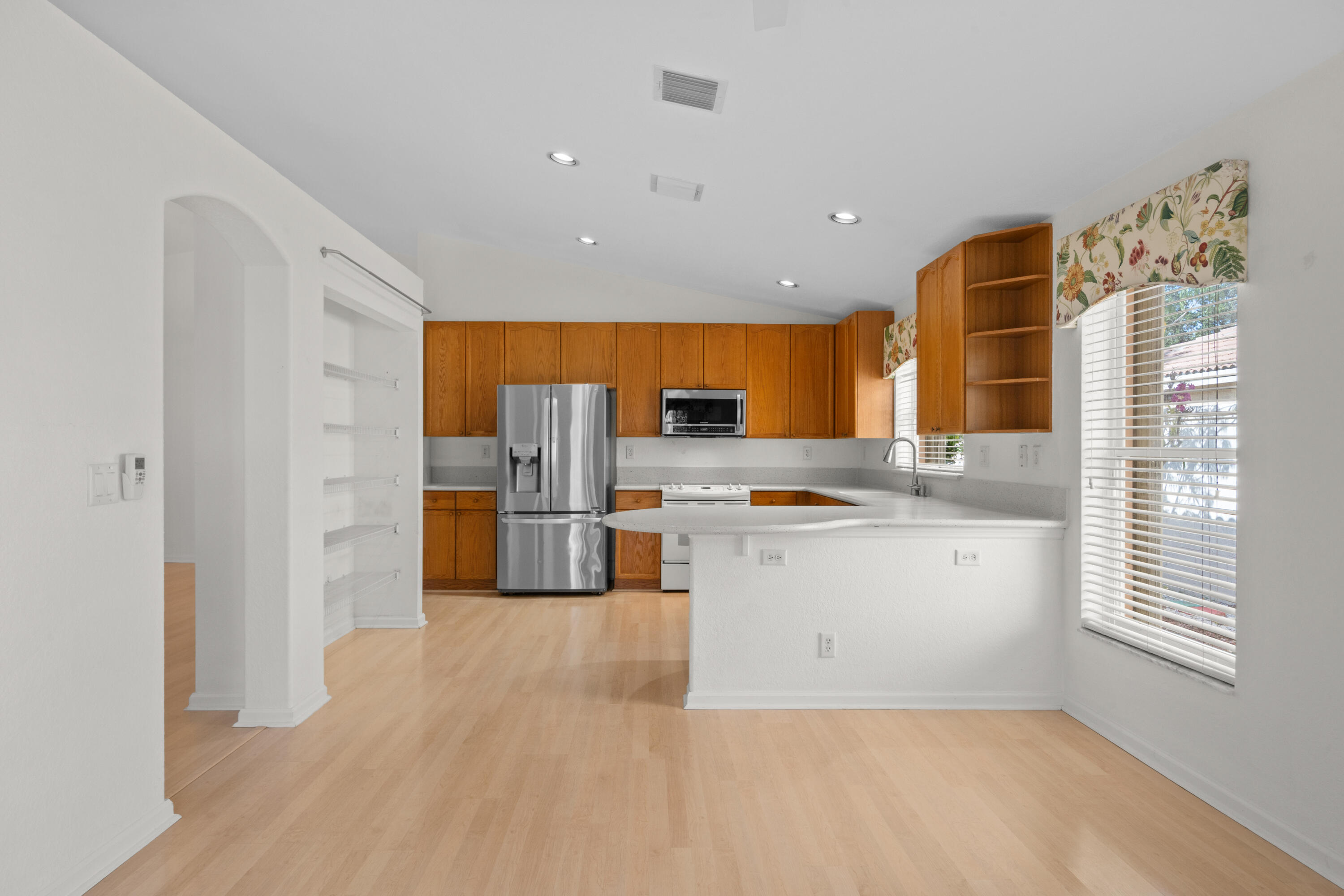4977 Victoria Circle Property Photo 16