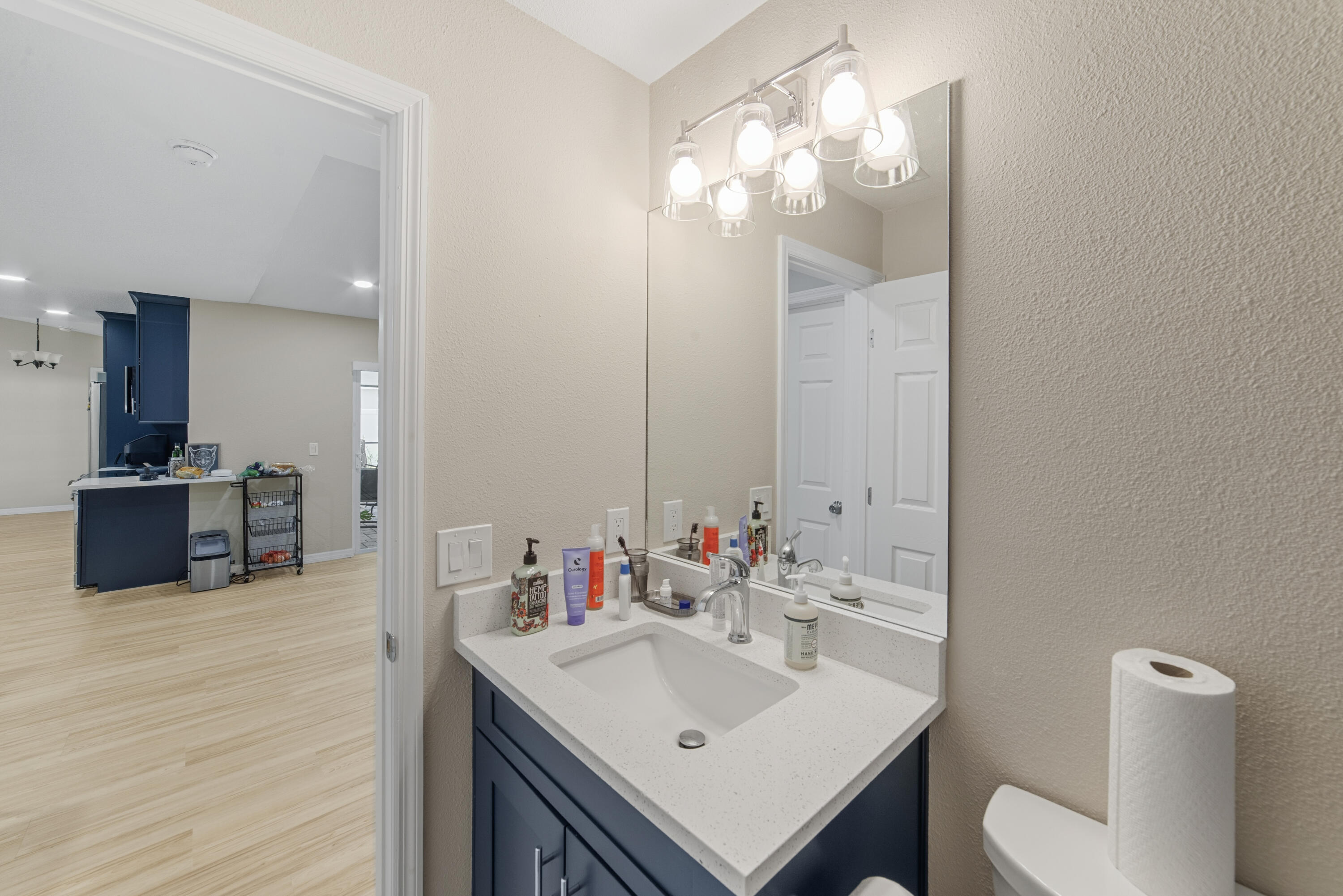 1003 Red Oak Circle Property Photo 23