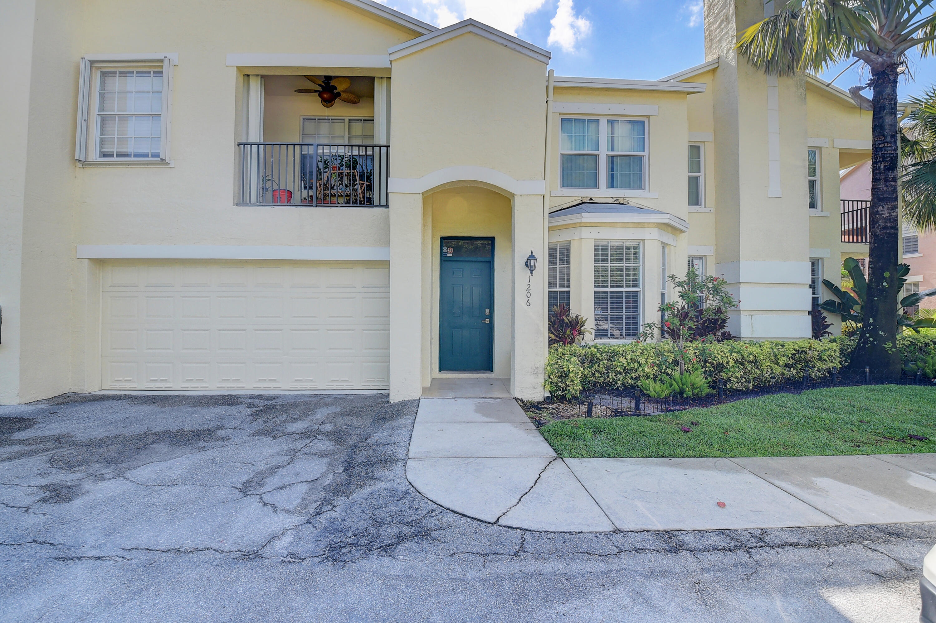 1206 BELMONT Place Property Photo 1