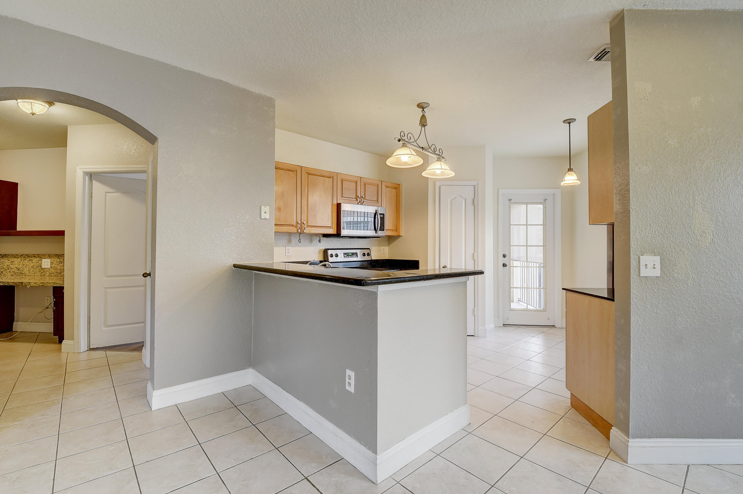 1206 Belmont Place Property Photo 6