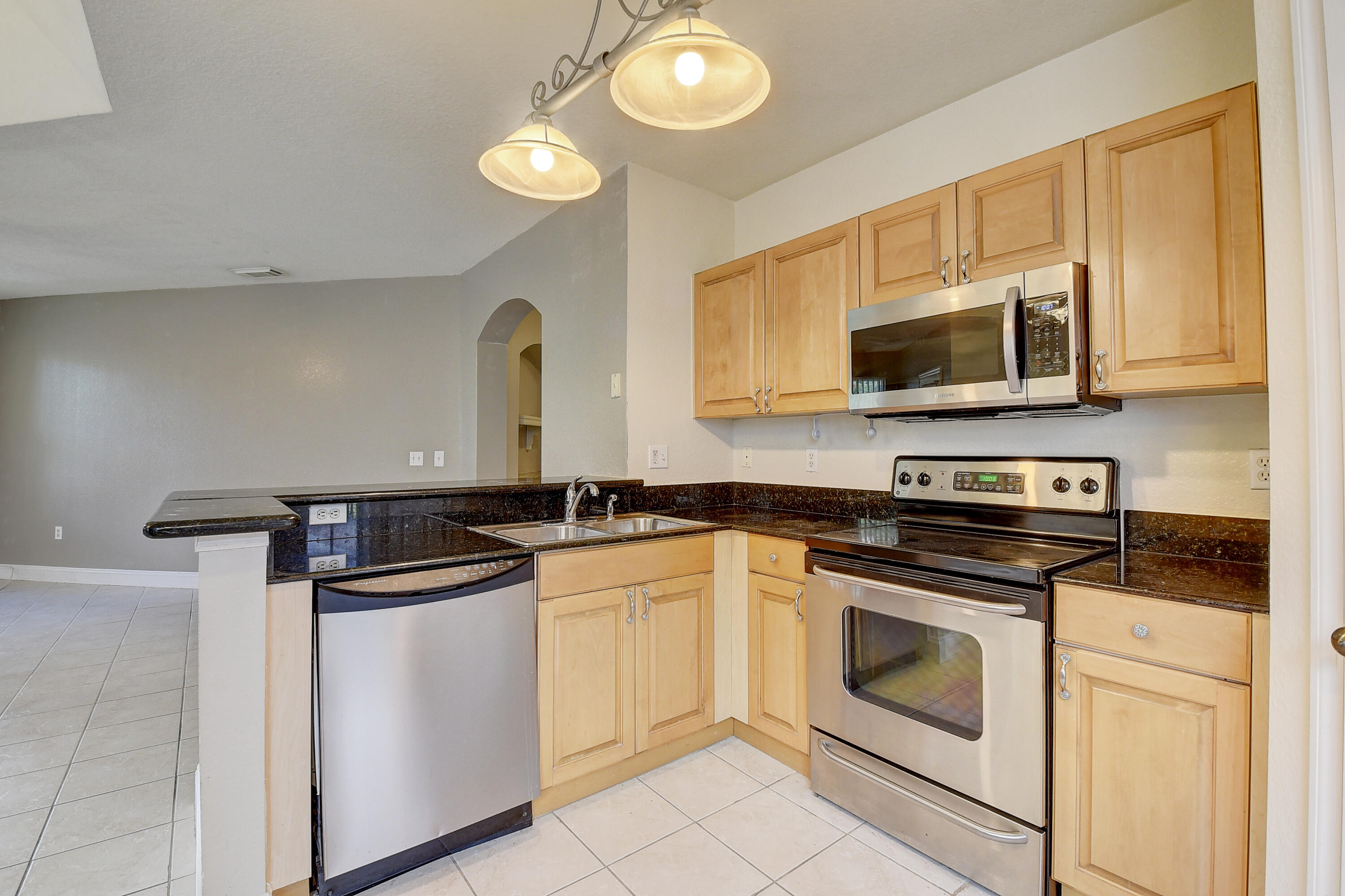 1206 Belmont Place Property Photo 7