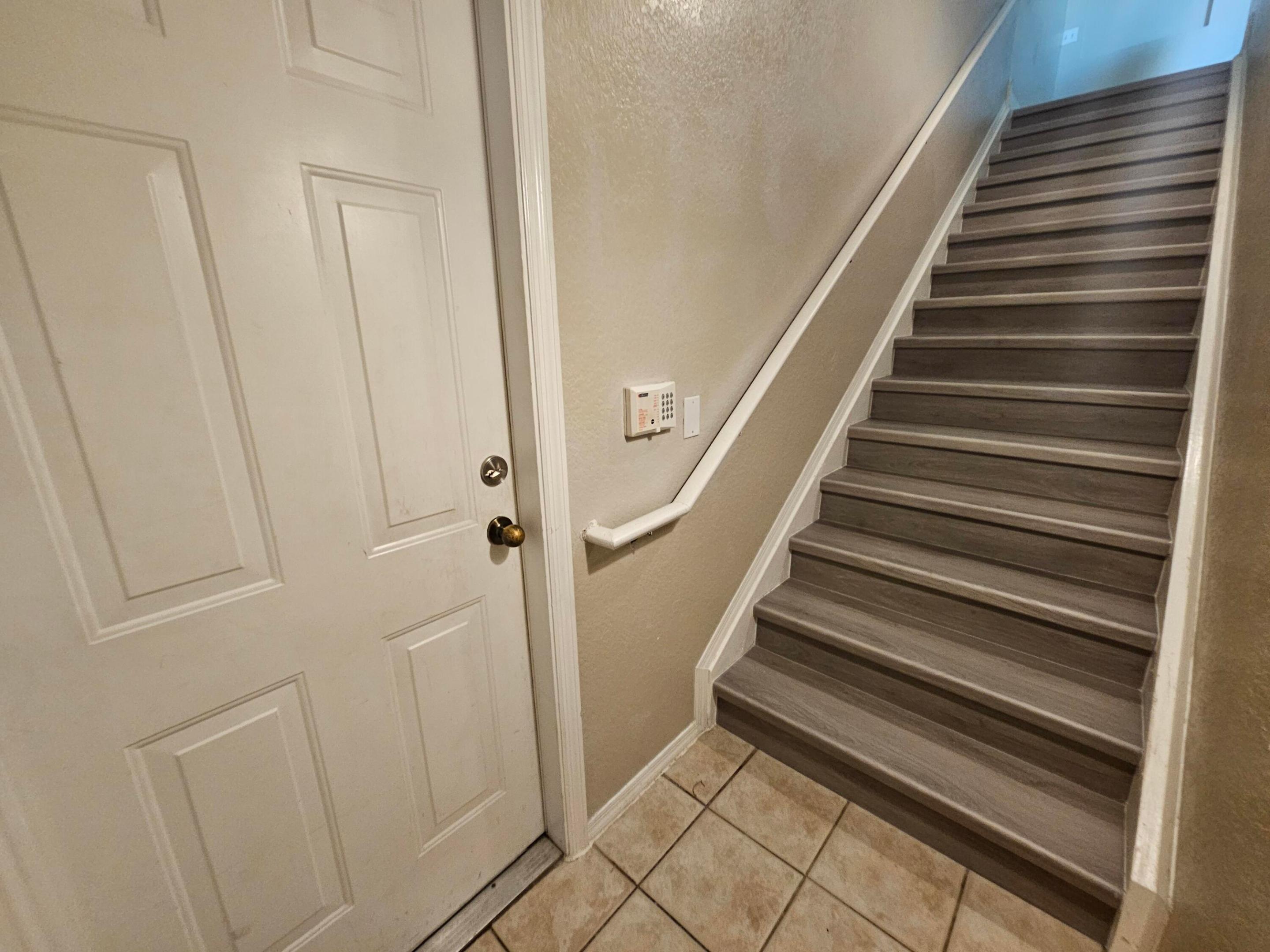 1206 Belmont Place Property Photo 11