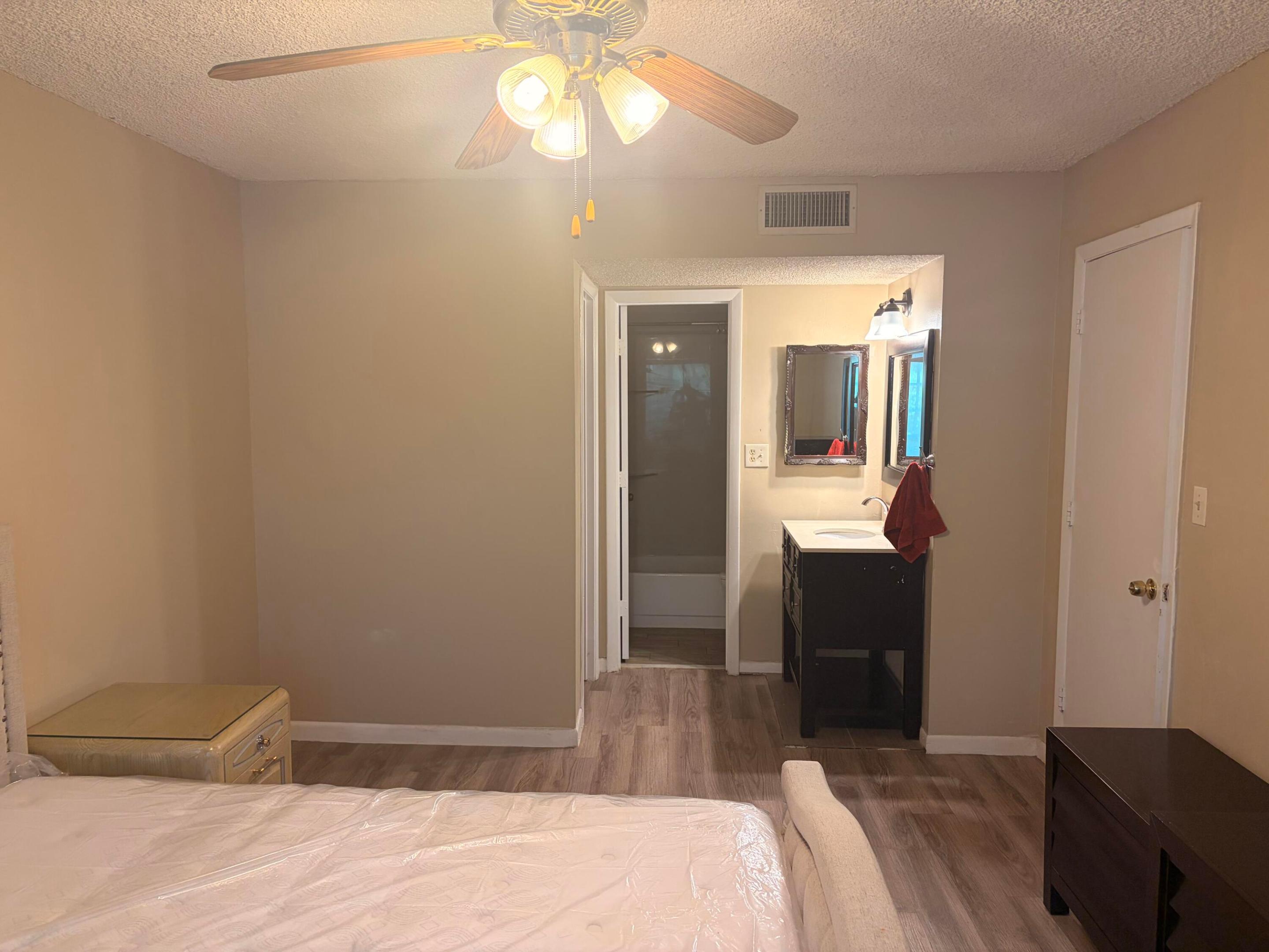 700 Se 2nd Avenue 317 Property Photo 33