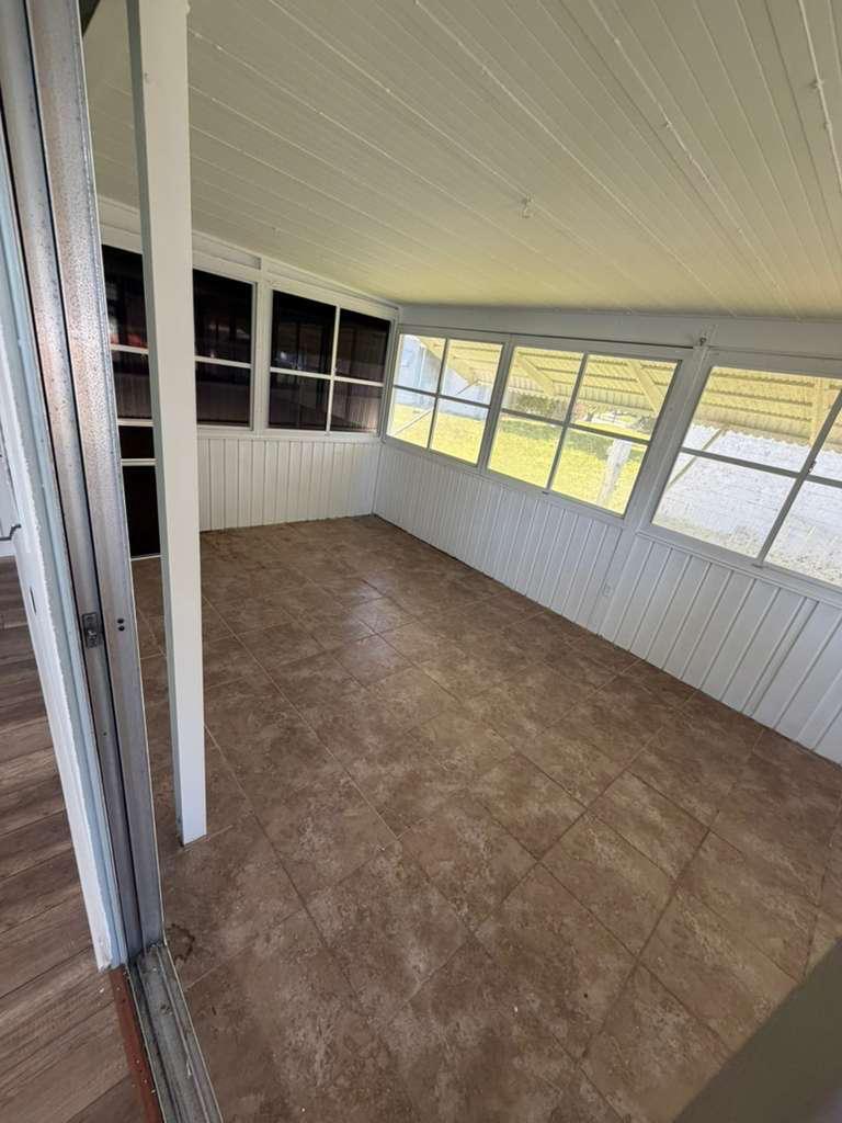 8864 Kings Drive Property Photo 17
