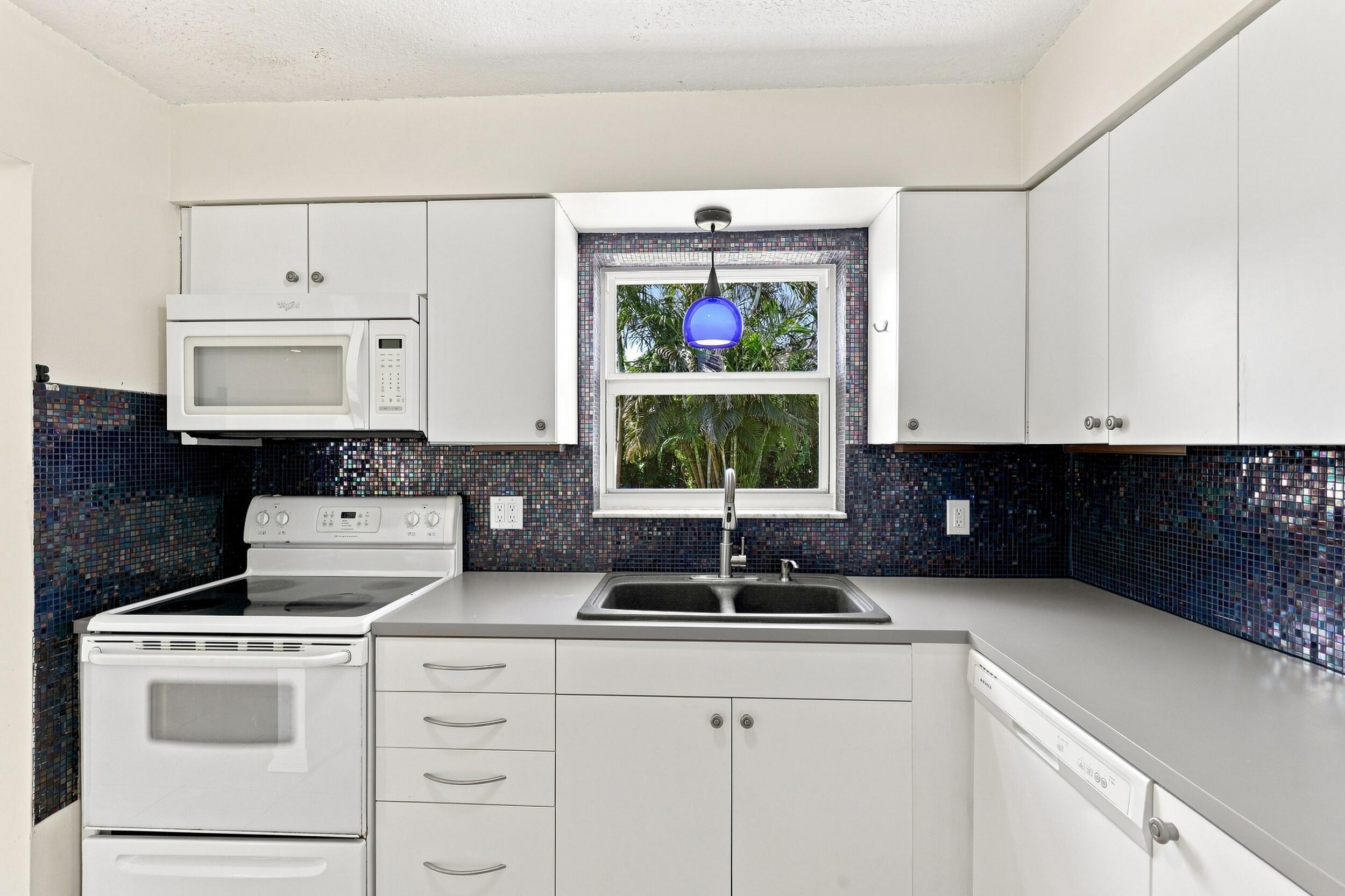 5114 Conklin Drive Property Photo 11