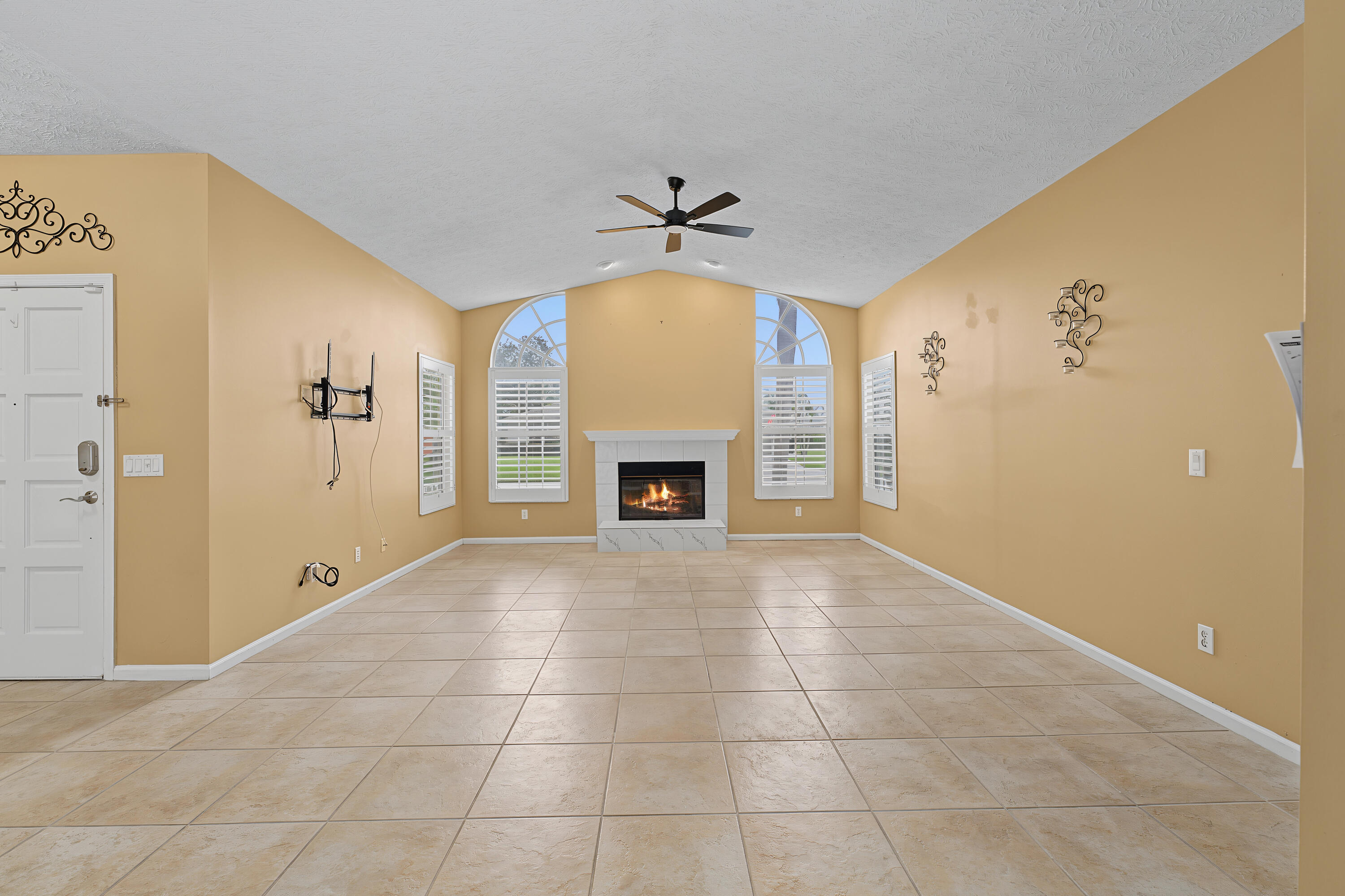 6908 Bronte Circle Property Photo 7