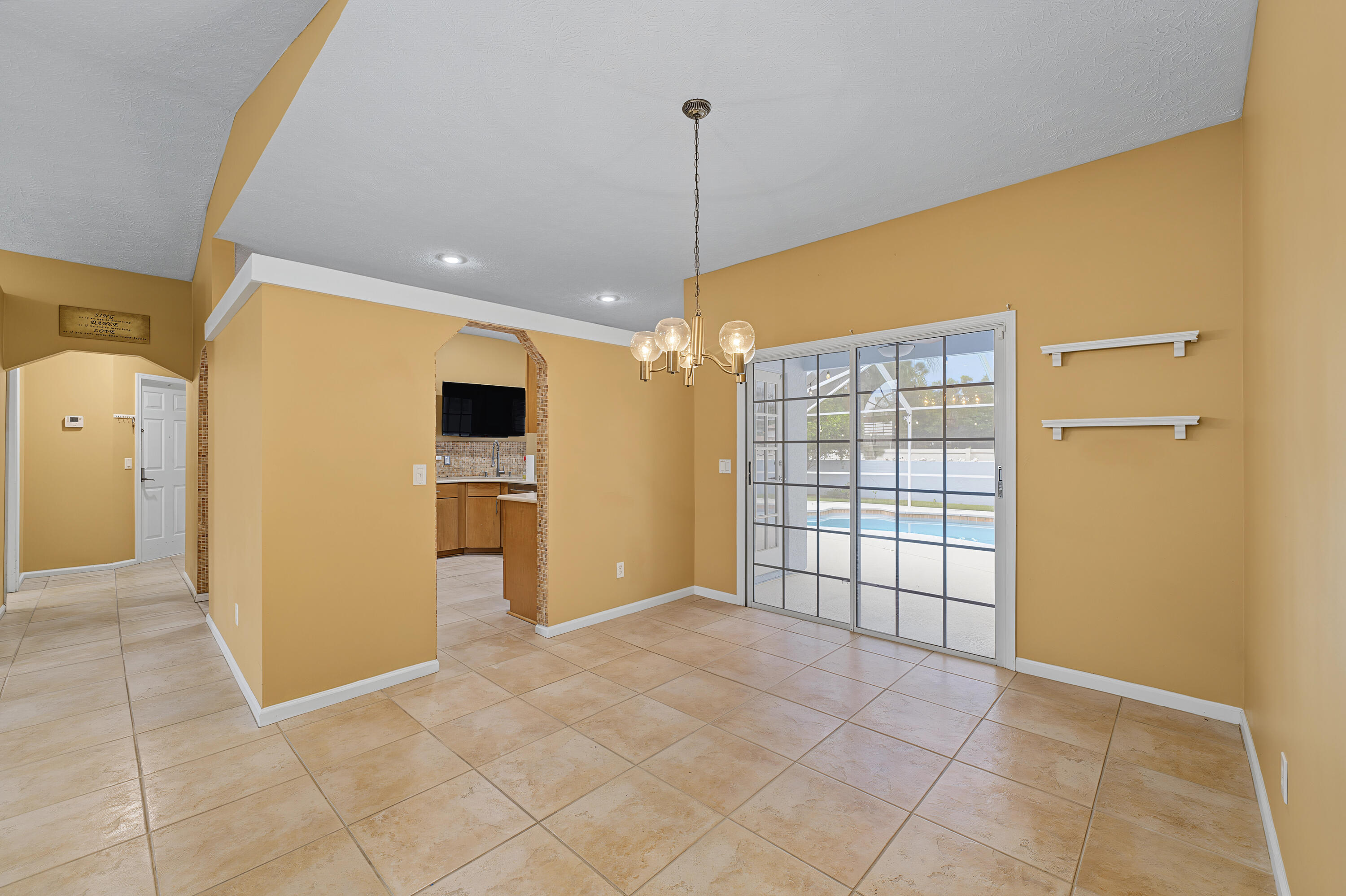 6908 Bronte Circle Property Photo 16