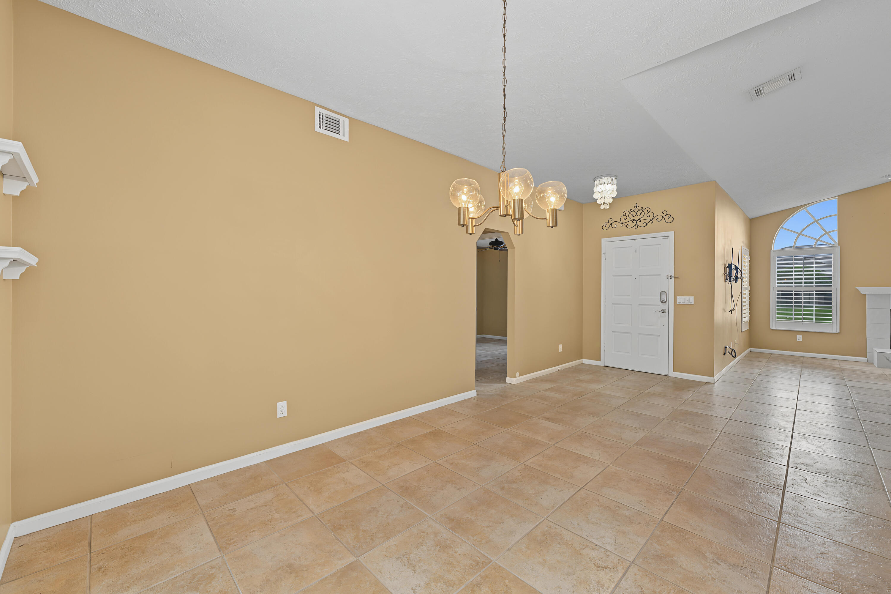 6908 Bronte Circle Property Photo 18