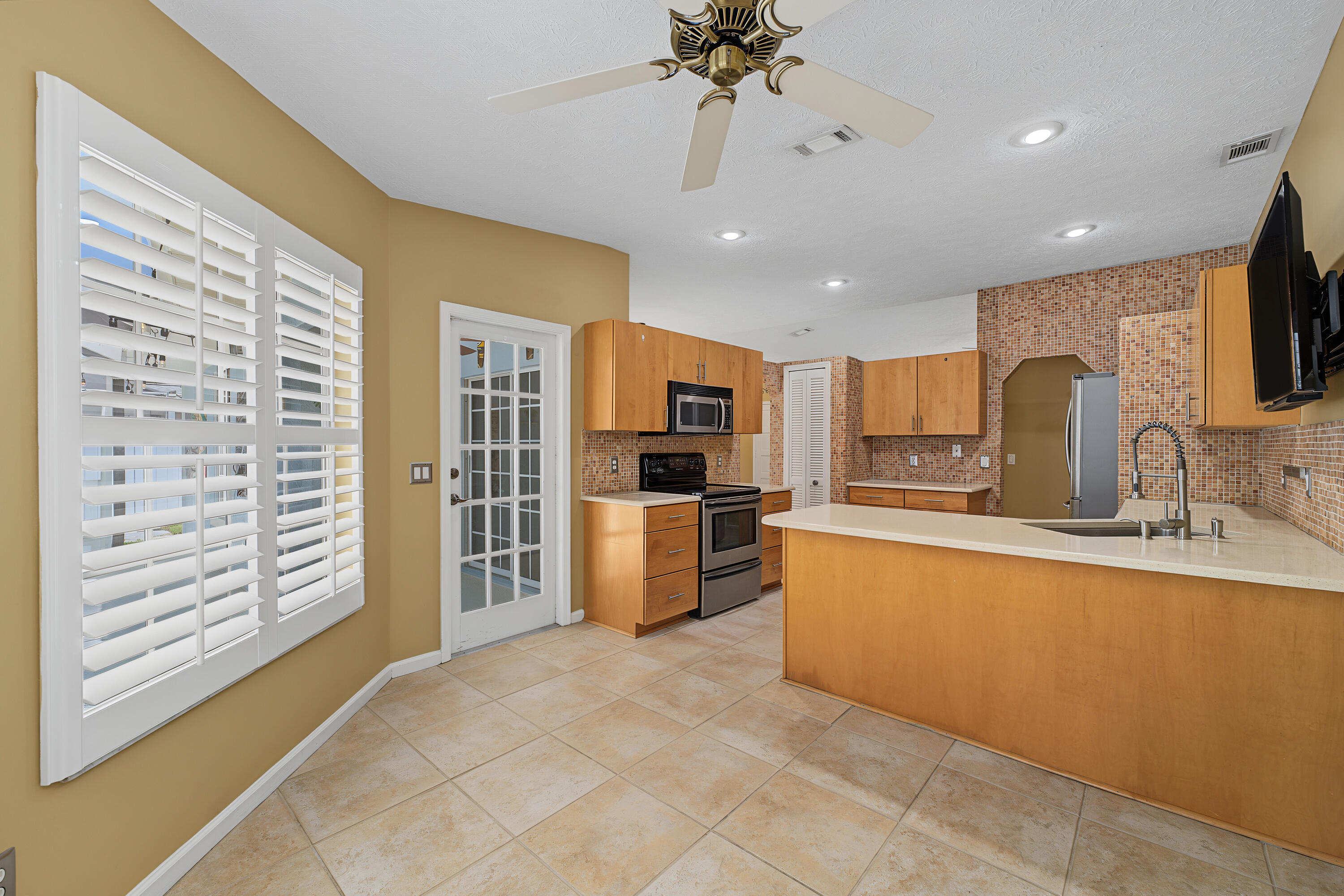 6908 Bronte Circle Property Photo 22