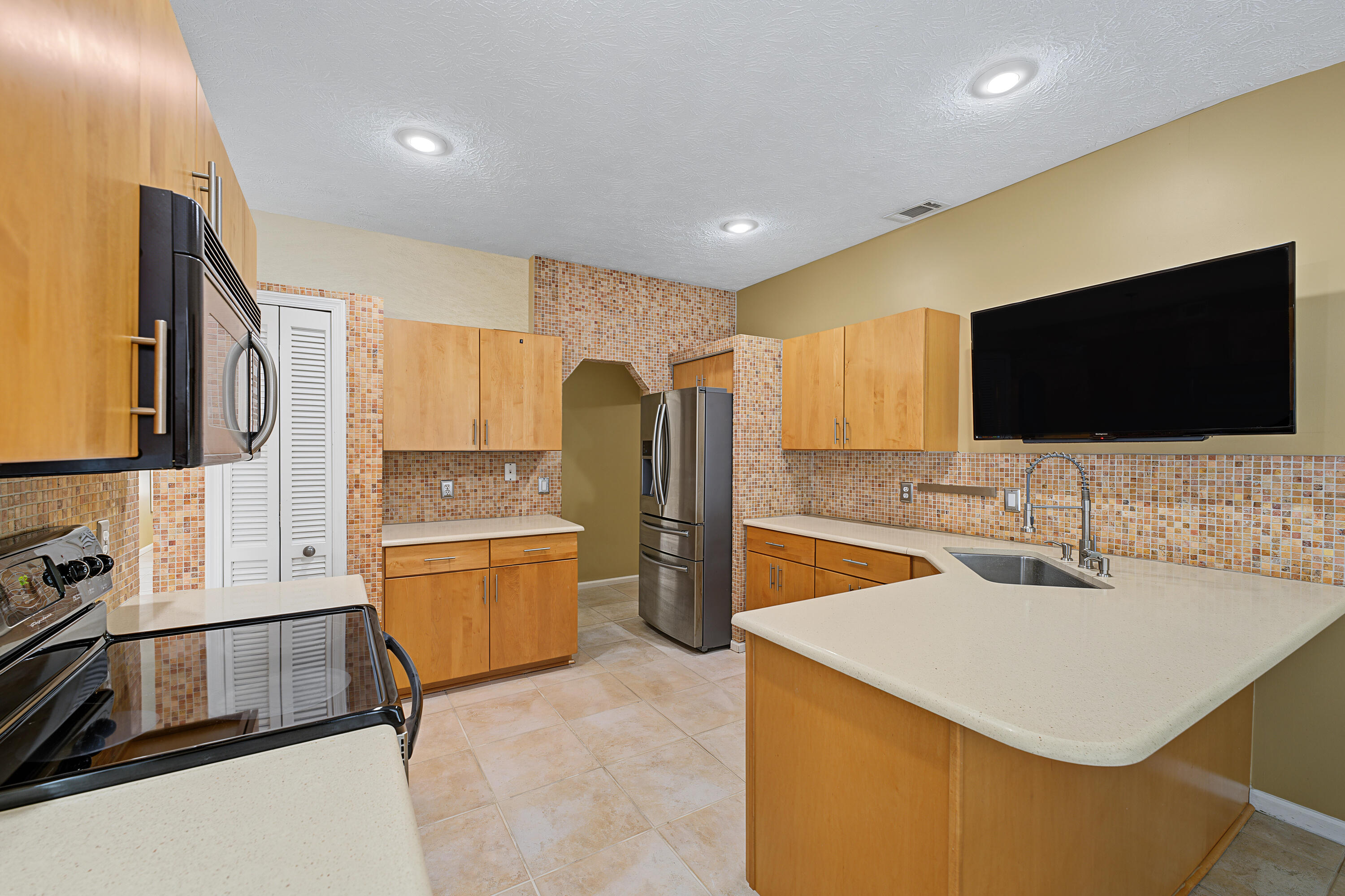 6908 Bronte Circle Property Photo 24