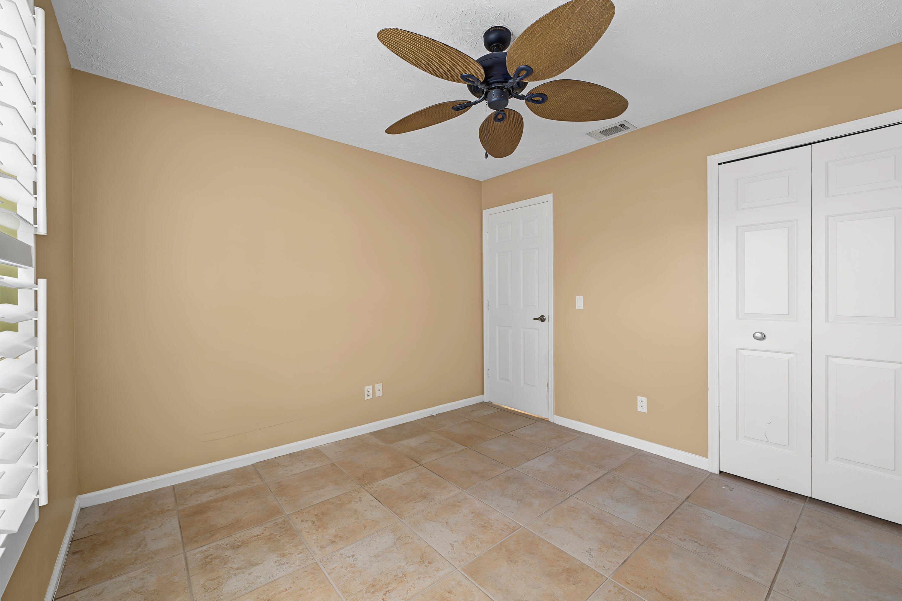 6908 Bronte Circle Property Photo 49