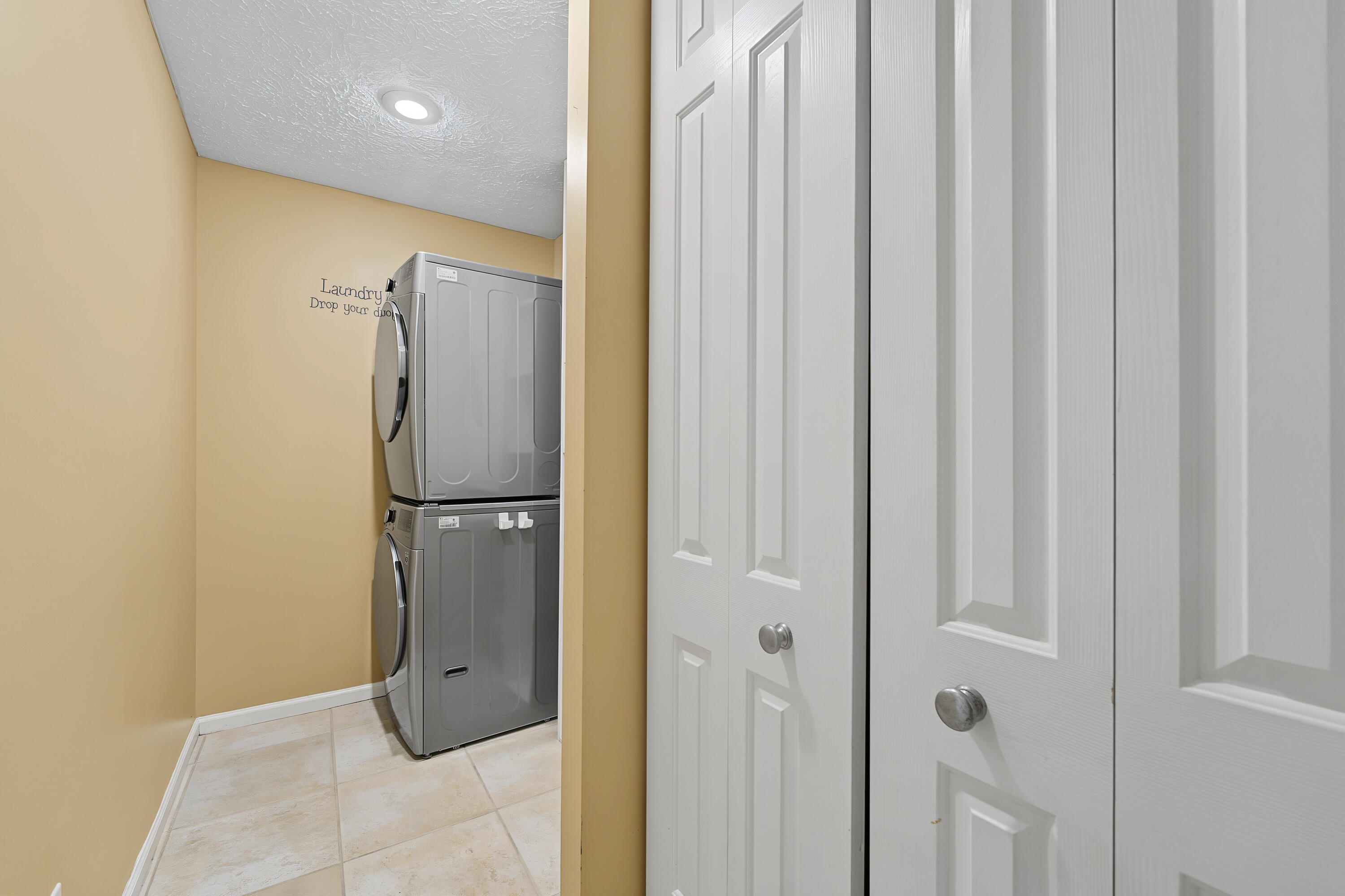 6908 Bronte Circle Property Photo 53