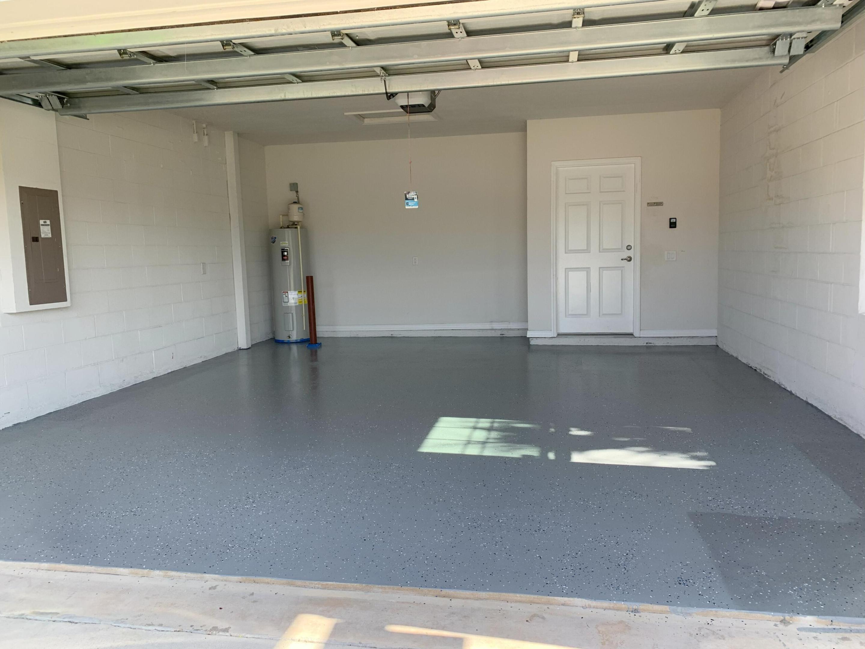 3804 Lancove Way Property Photo 3