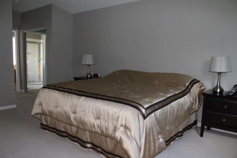 4050 Bluff Harbor Way Property Photo 16