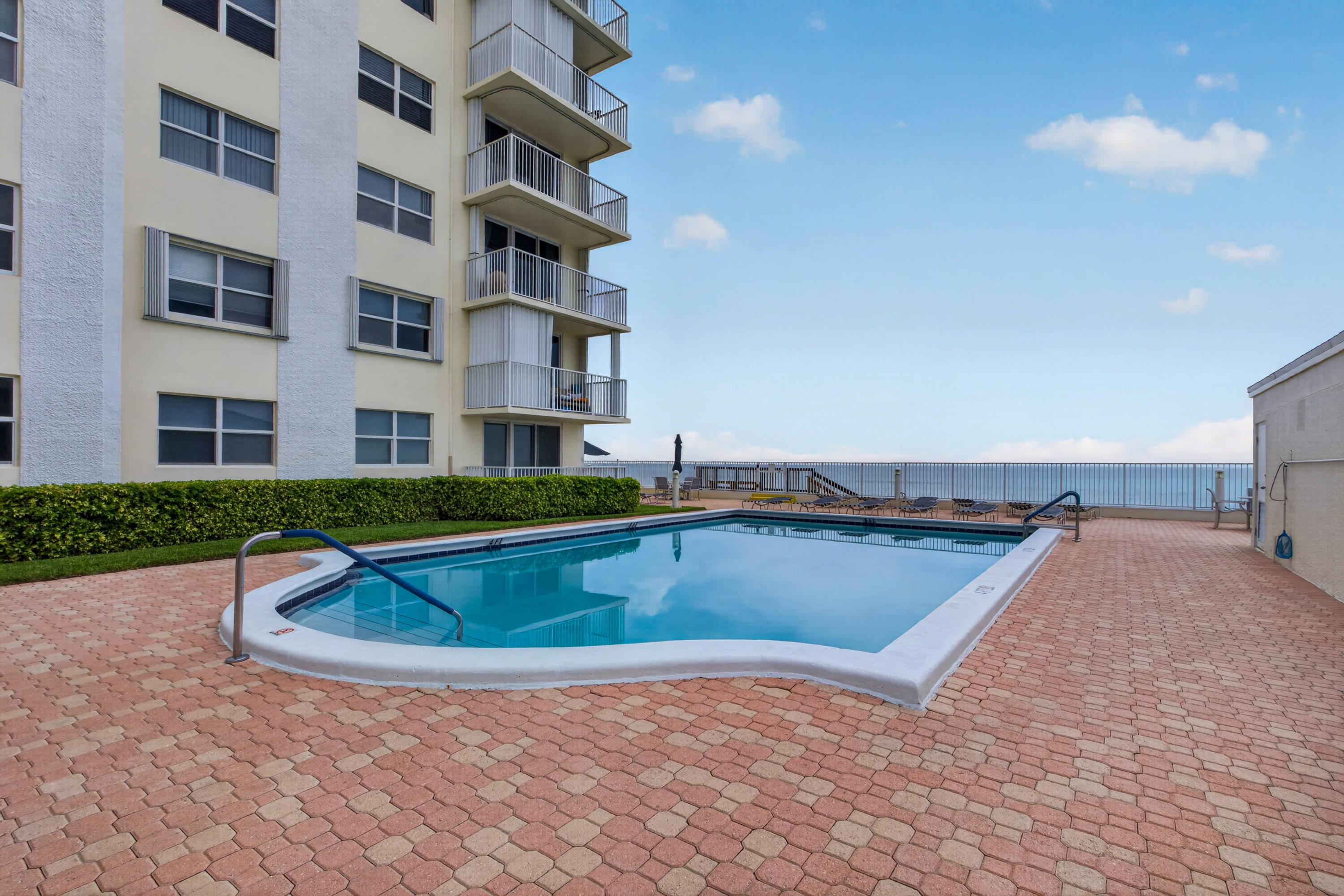 3540 S Ocean Boulevard 208 Property Photo 26