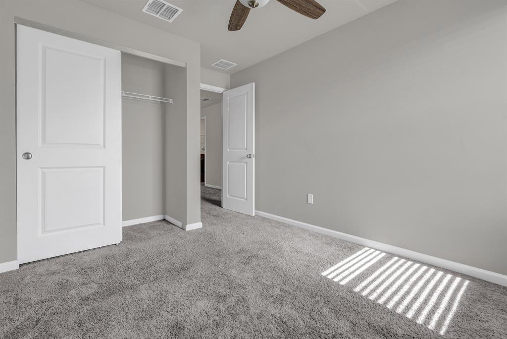 5659 Enclave Drive Property Photo 7