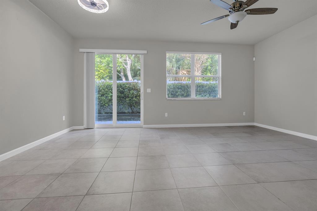 5659 Enclave Drive Property Photo 11