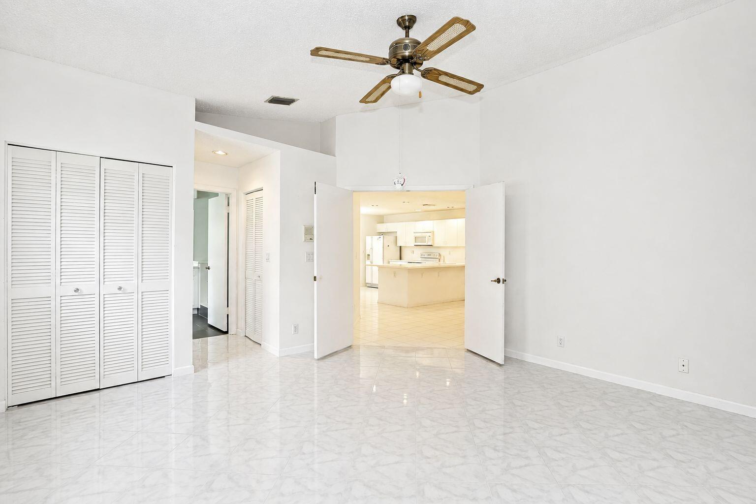 7606 Briar Cliff Circle Property Photo 12