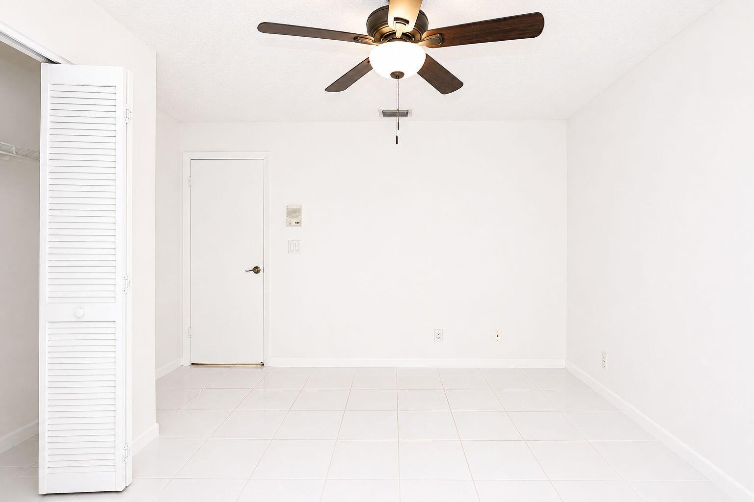 7606 Briar Cliff Circle Property Photo 18