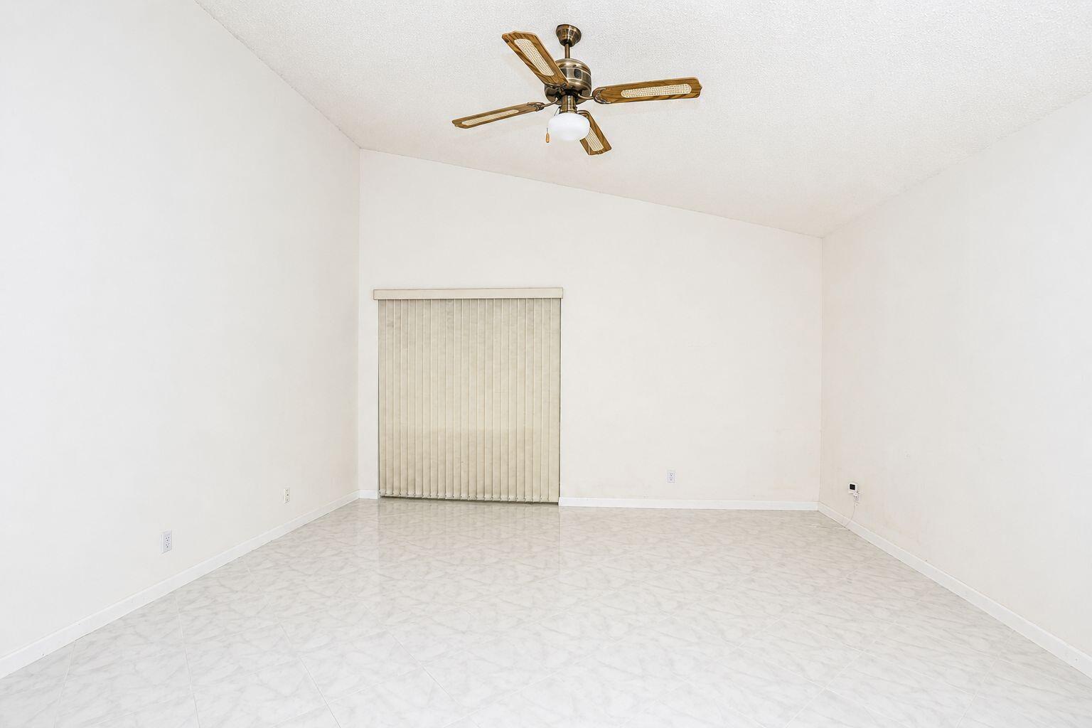 7606 Briar Cliff Circle Property Photo 20